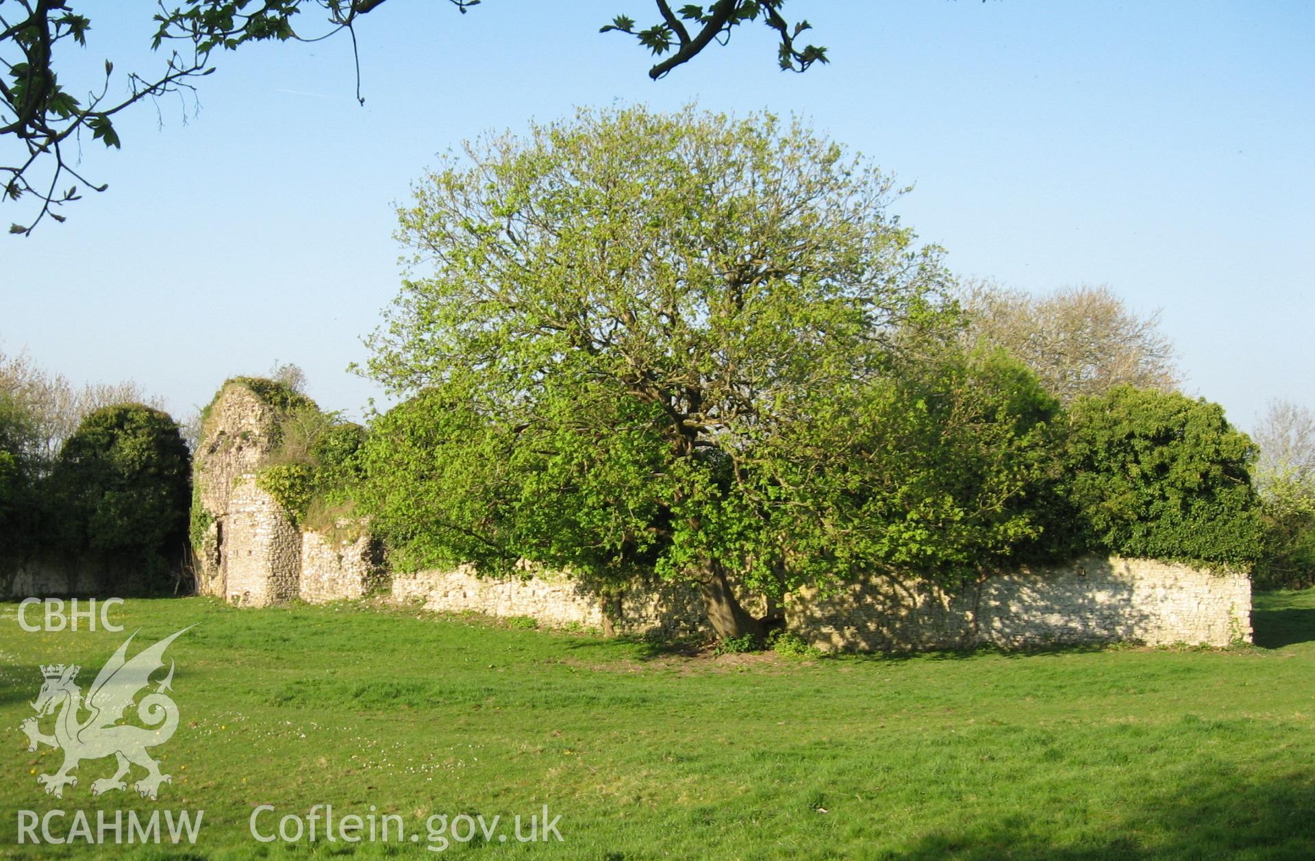 Colour photo of Penmark Castle, taken by Paul R. Davis, 3rd February 2007.