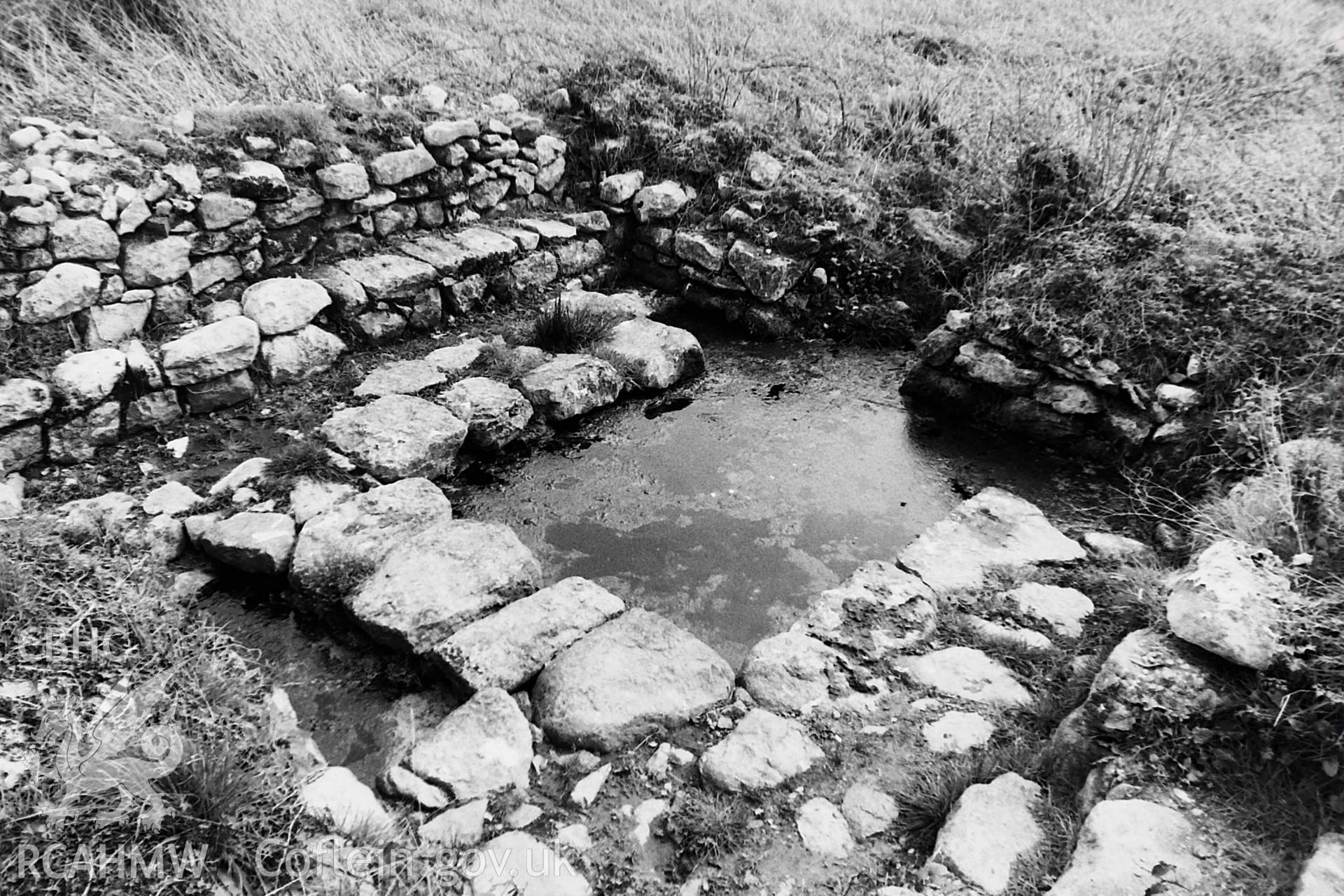 Black and white photo showing Ffynnon Fyw, taken by Paul R. Davis, undated.