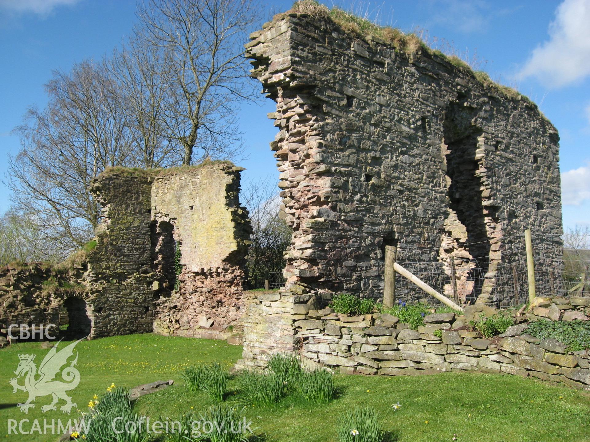 Colour photo of Llanddew, taken by Paul R. Davis, 24th January 2007.