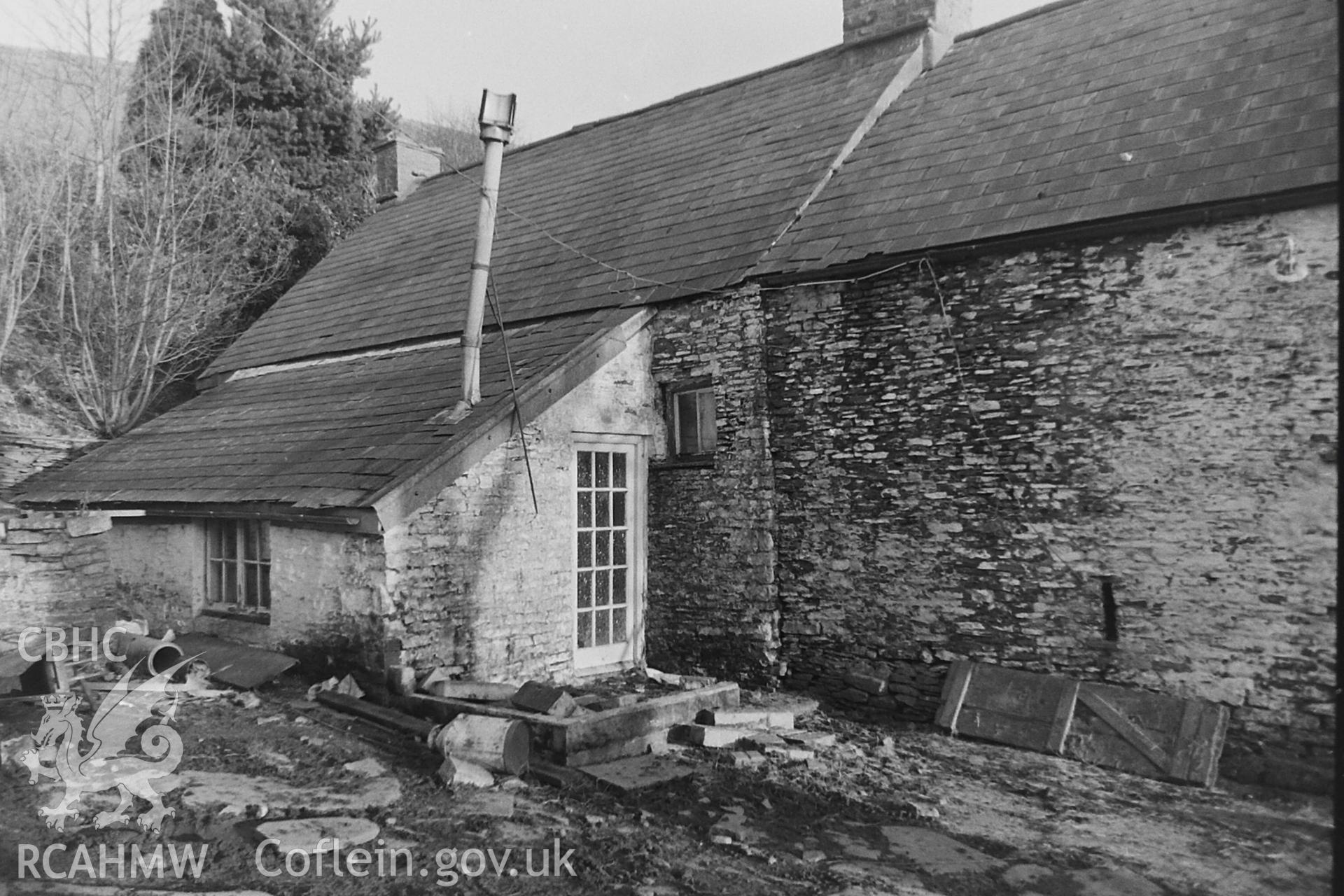 Black and white photo showing Tyntyle, taken by Paul R. Davis, 1983.