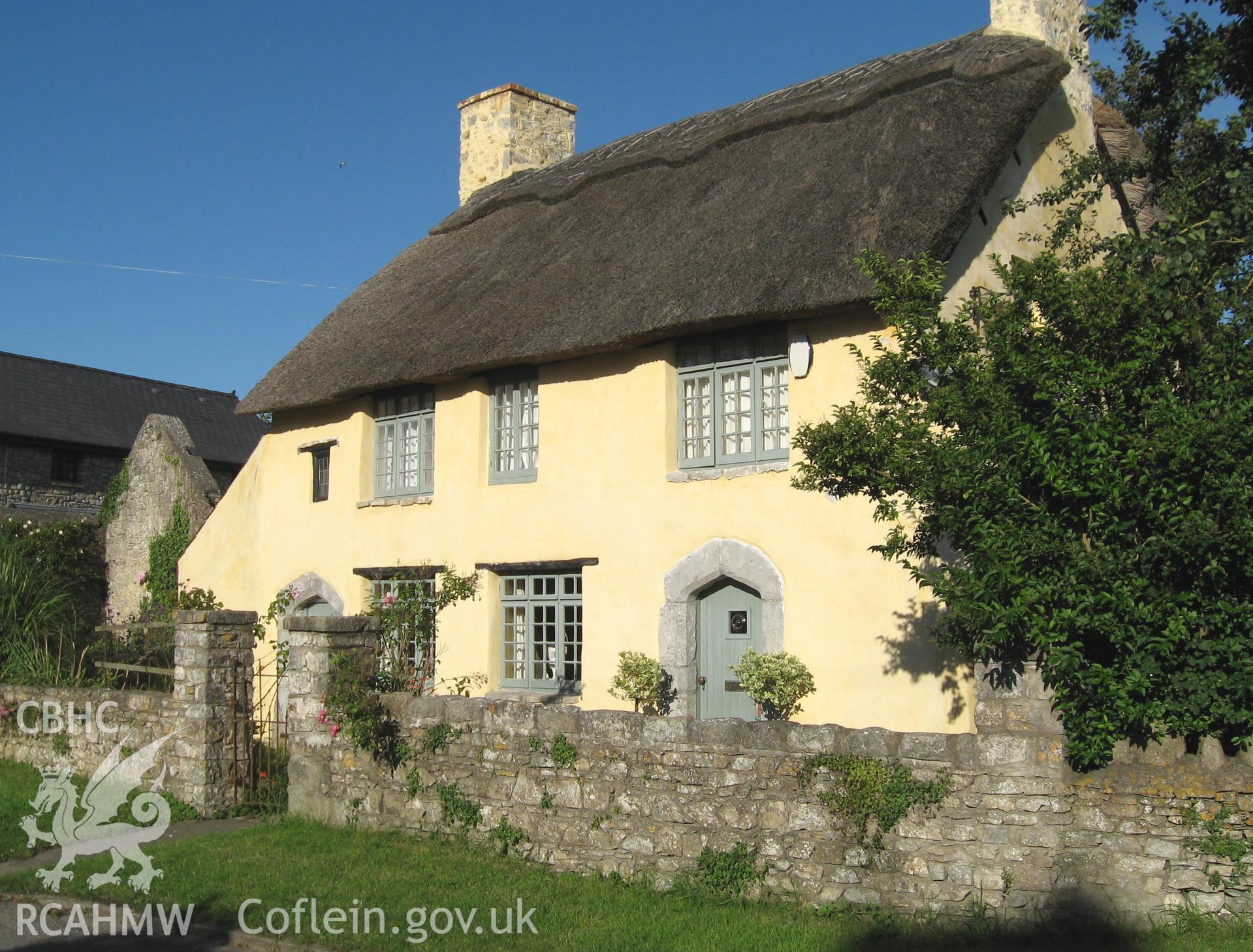 Colour photo showing Rose Cottage, Gileston, taken by Paul R. Davis and dated 1st January 1980.