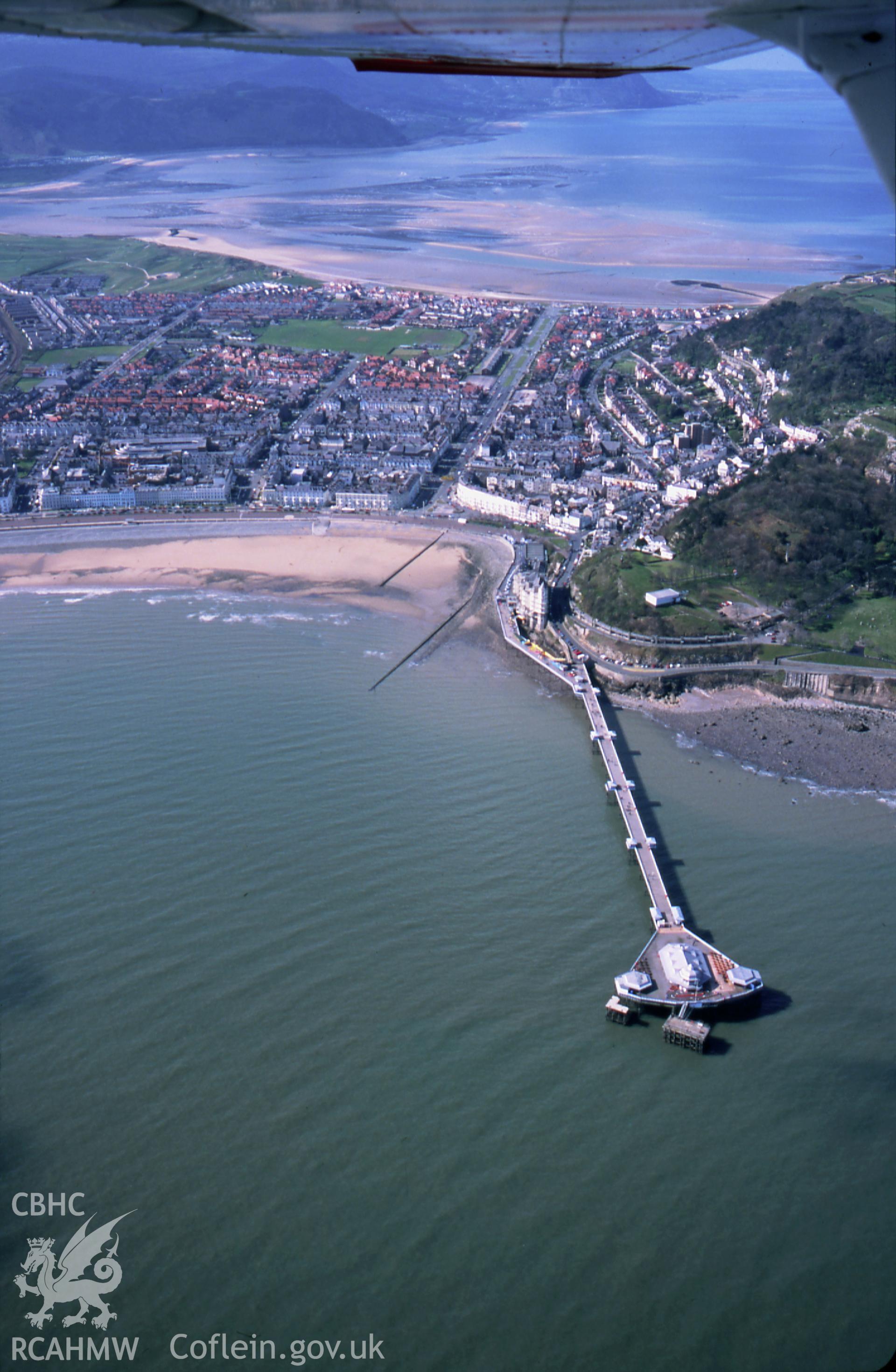 RCAHMW colour slide oblique aerial photograph of Llandudno, taken on 18/04/1998 by Toby Driver