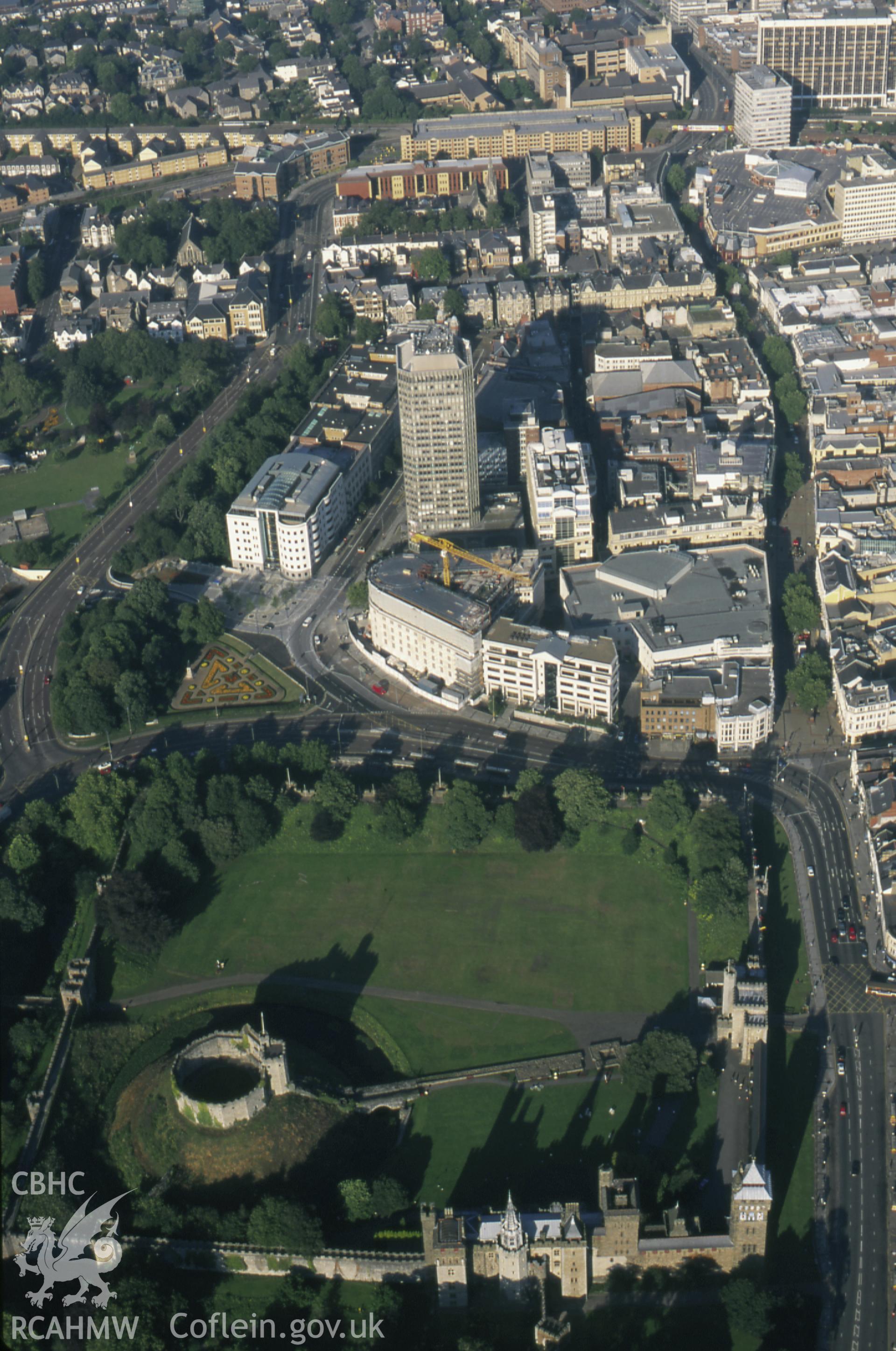 Slide of RCAHMW colour oblique aerial photograph of Cardiff Castle Roman Fort, taken by T.G. Driver, 5/8/1998.