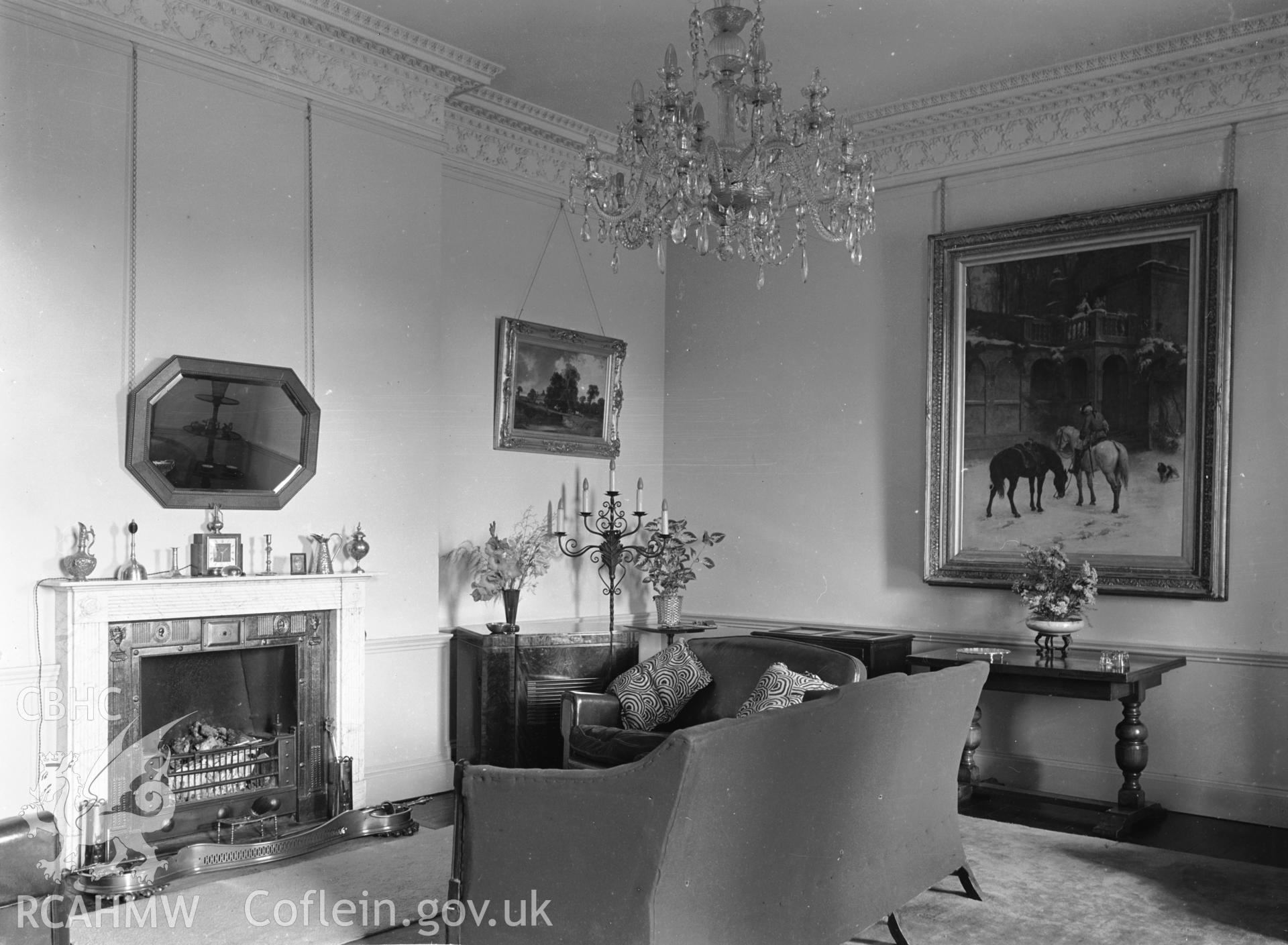 Interior view of Broom Hall showing the drawing room.