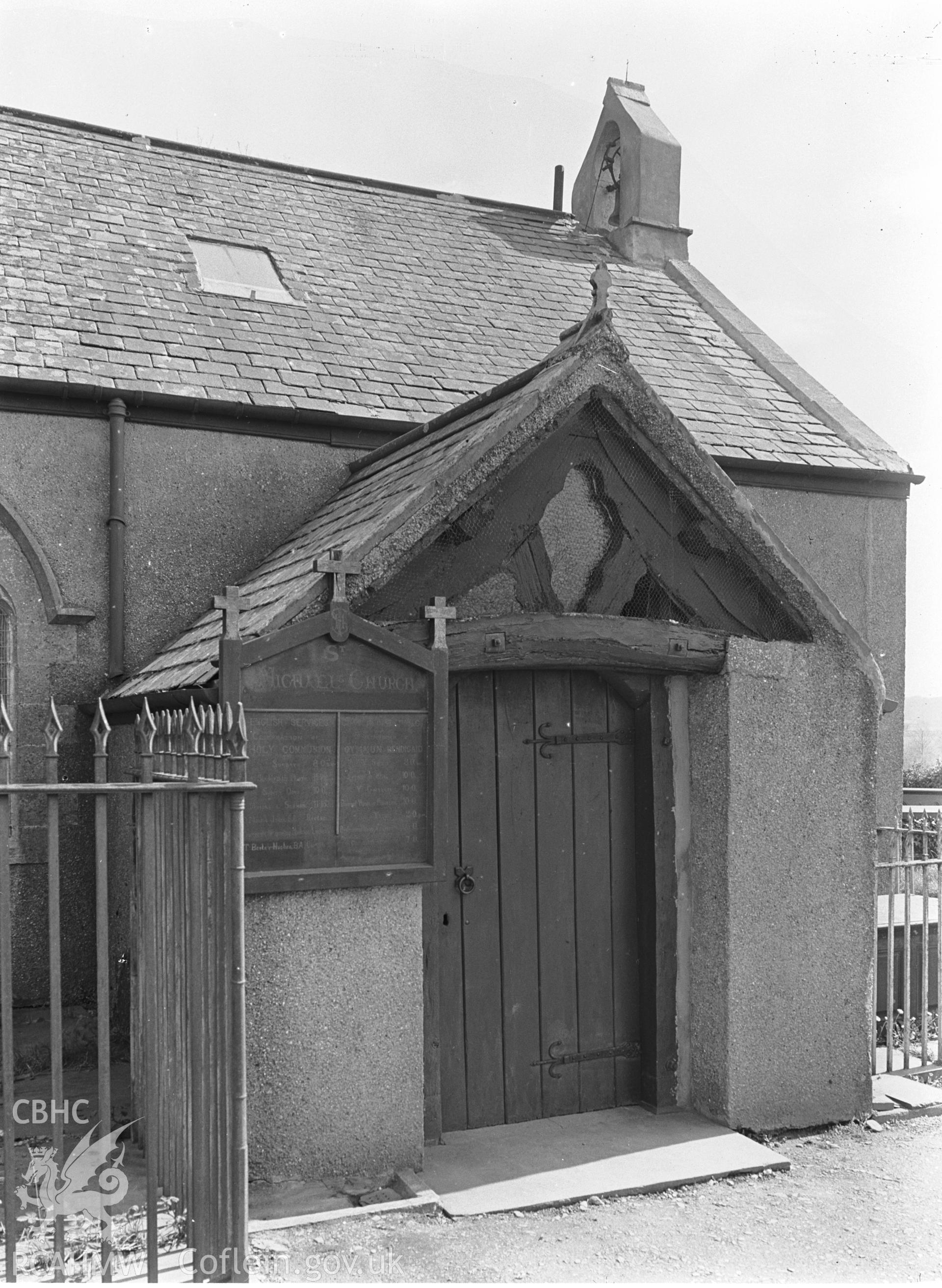 Exterior view showing the north porch.