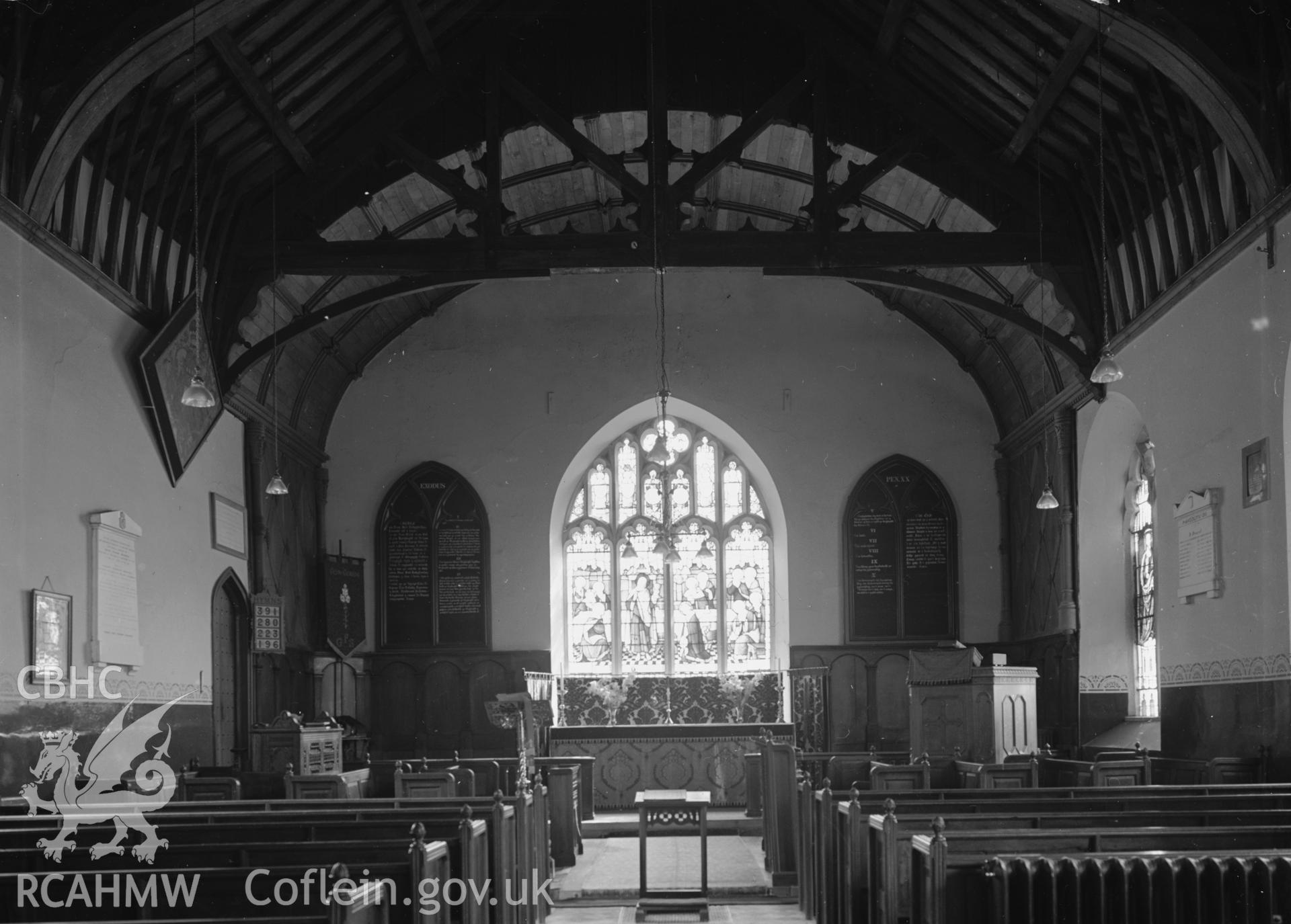 Interior: Nave