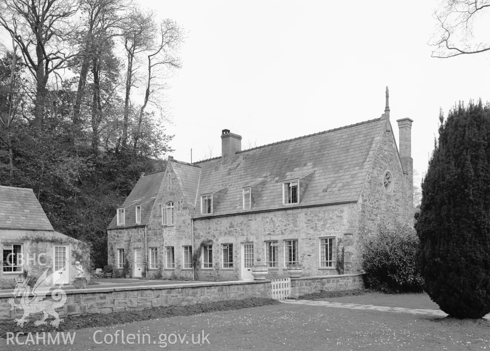 Exterior view showing the stables.