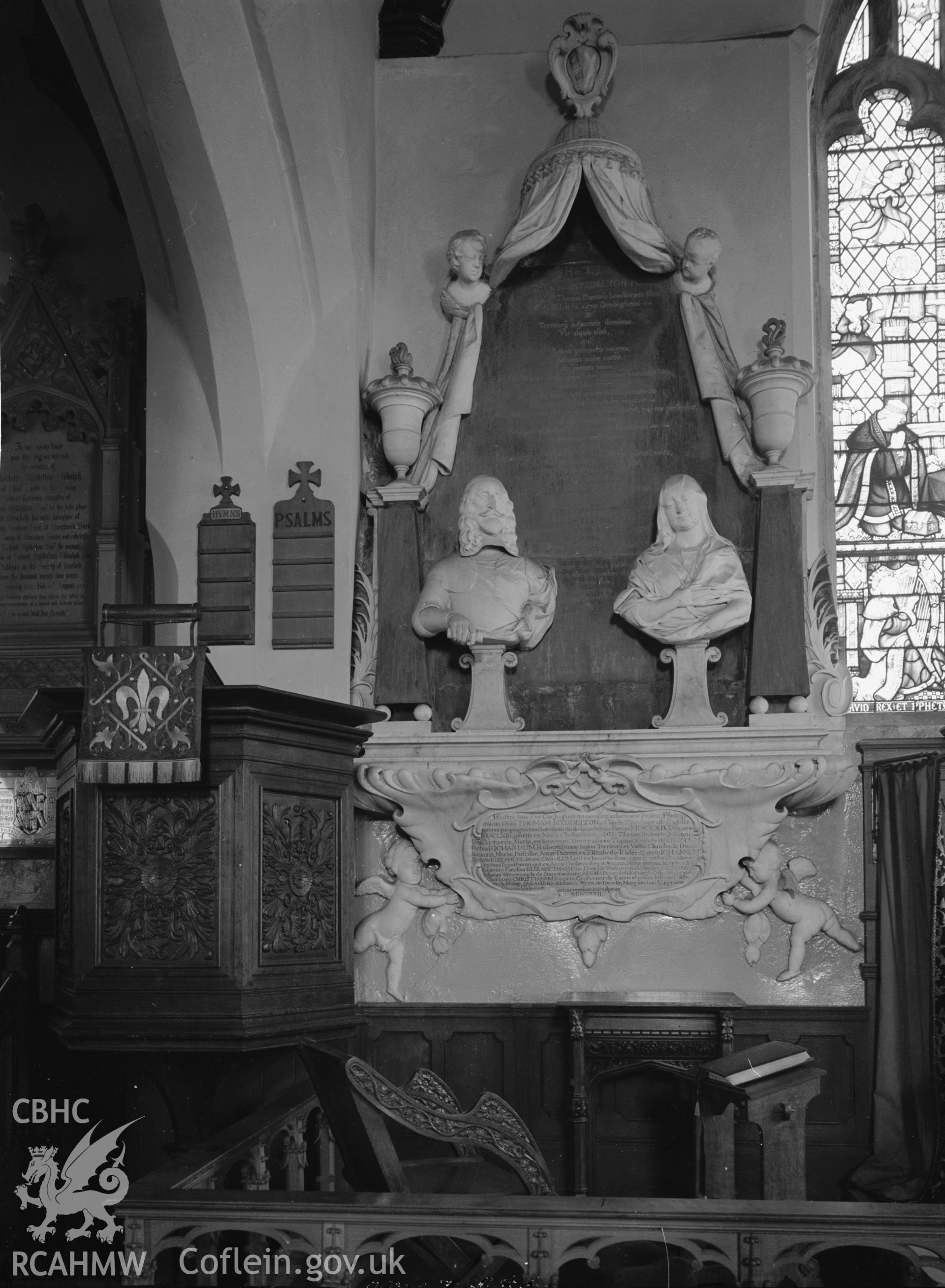 Interior: Thomas Myddelton monument