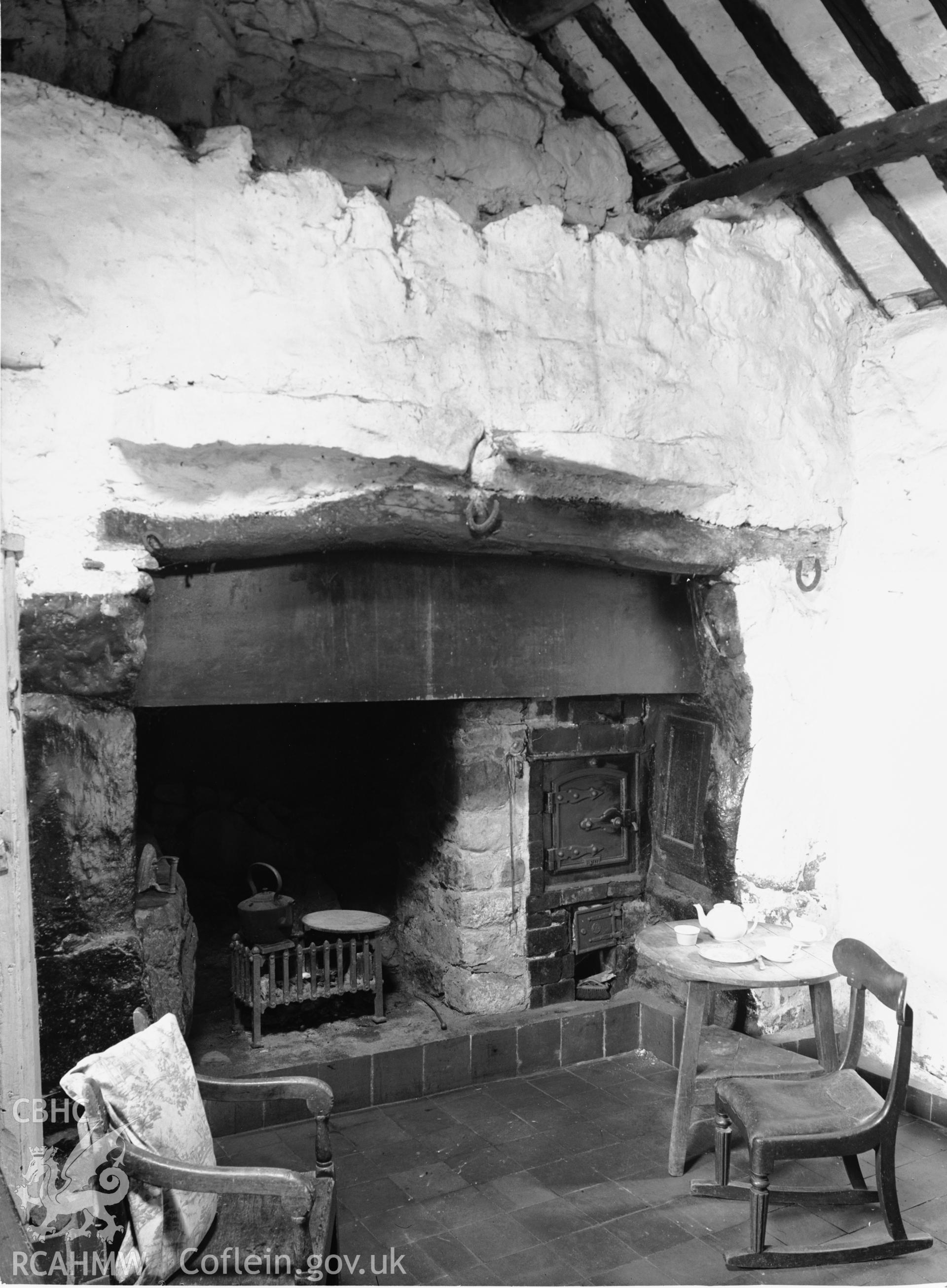 Interior view showing the fireplace.