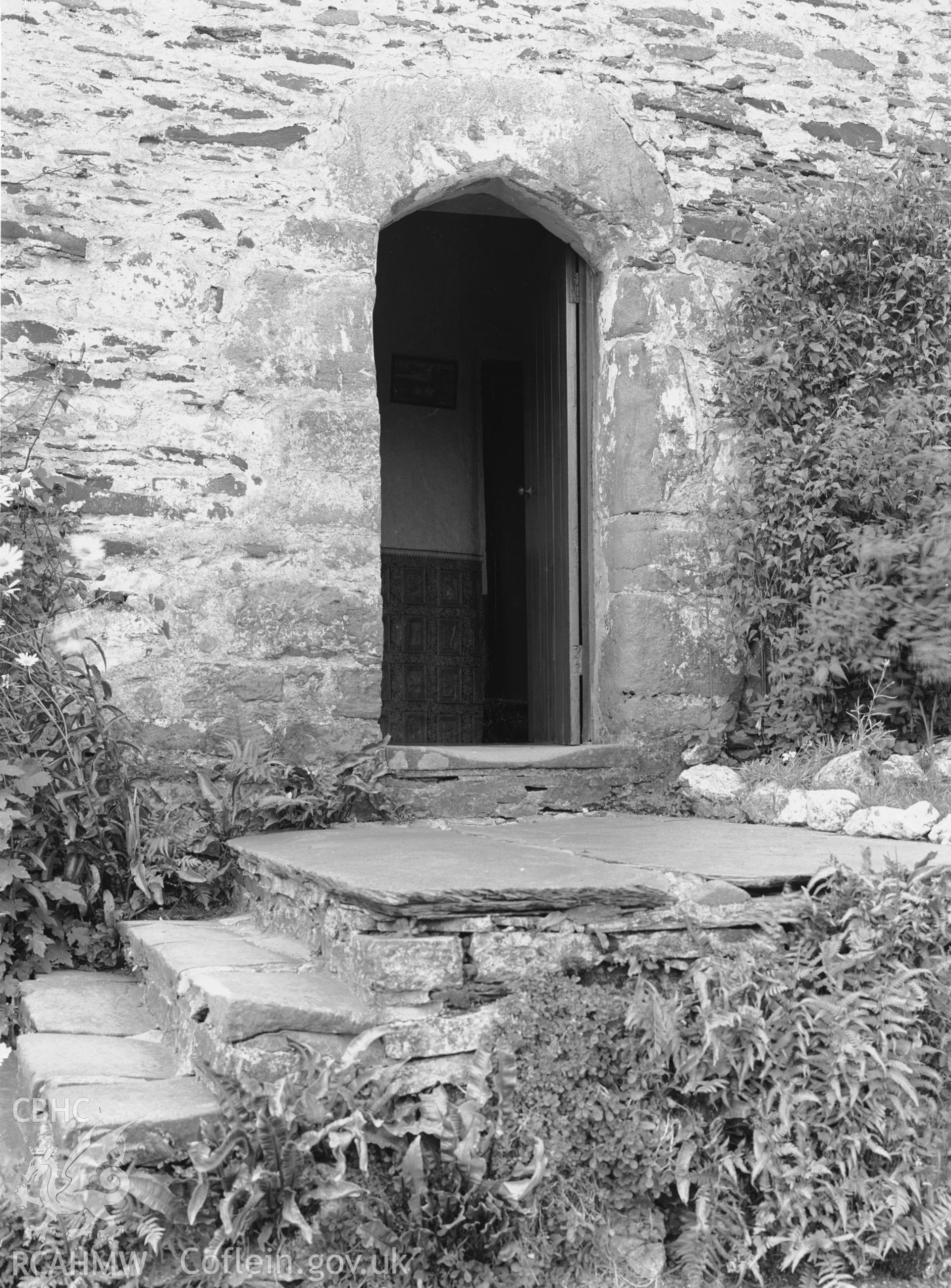 Exterior: doorway