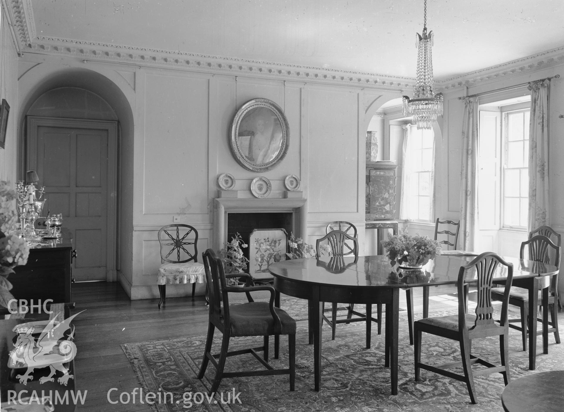 Interior view - dining room