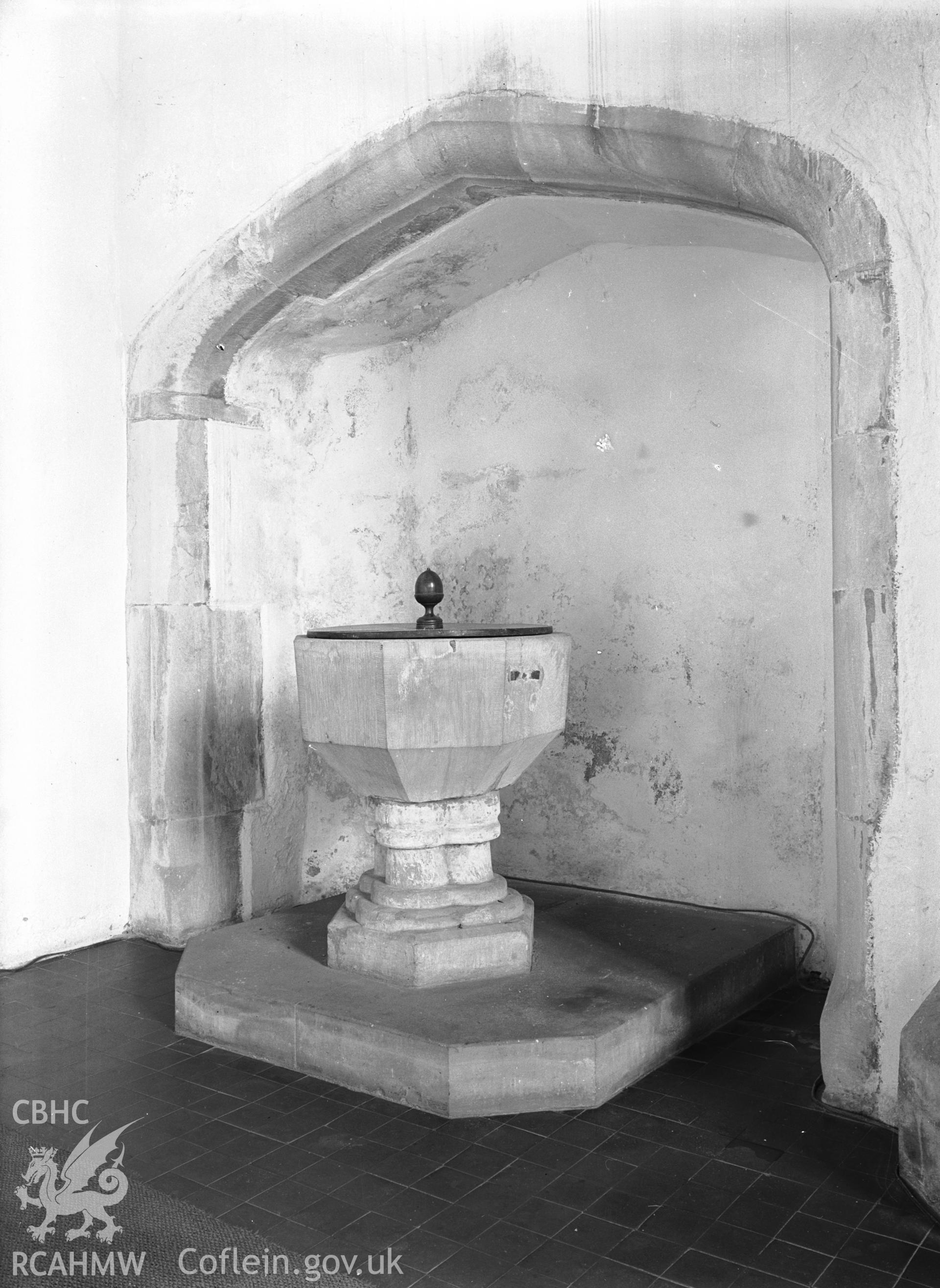 Interior view showing the font.