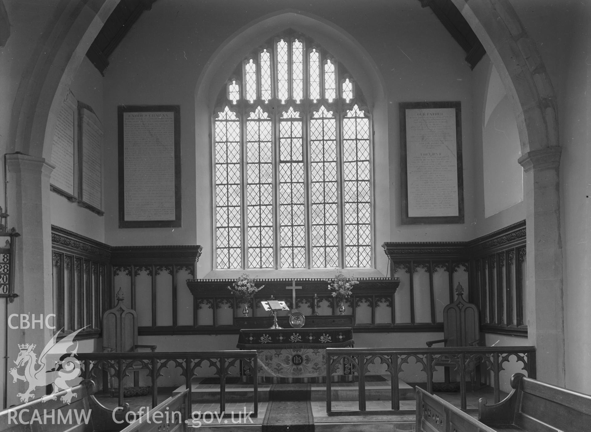 Interior view showing screen fragments.