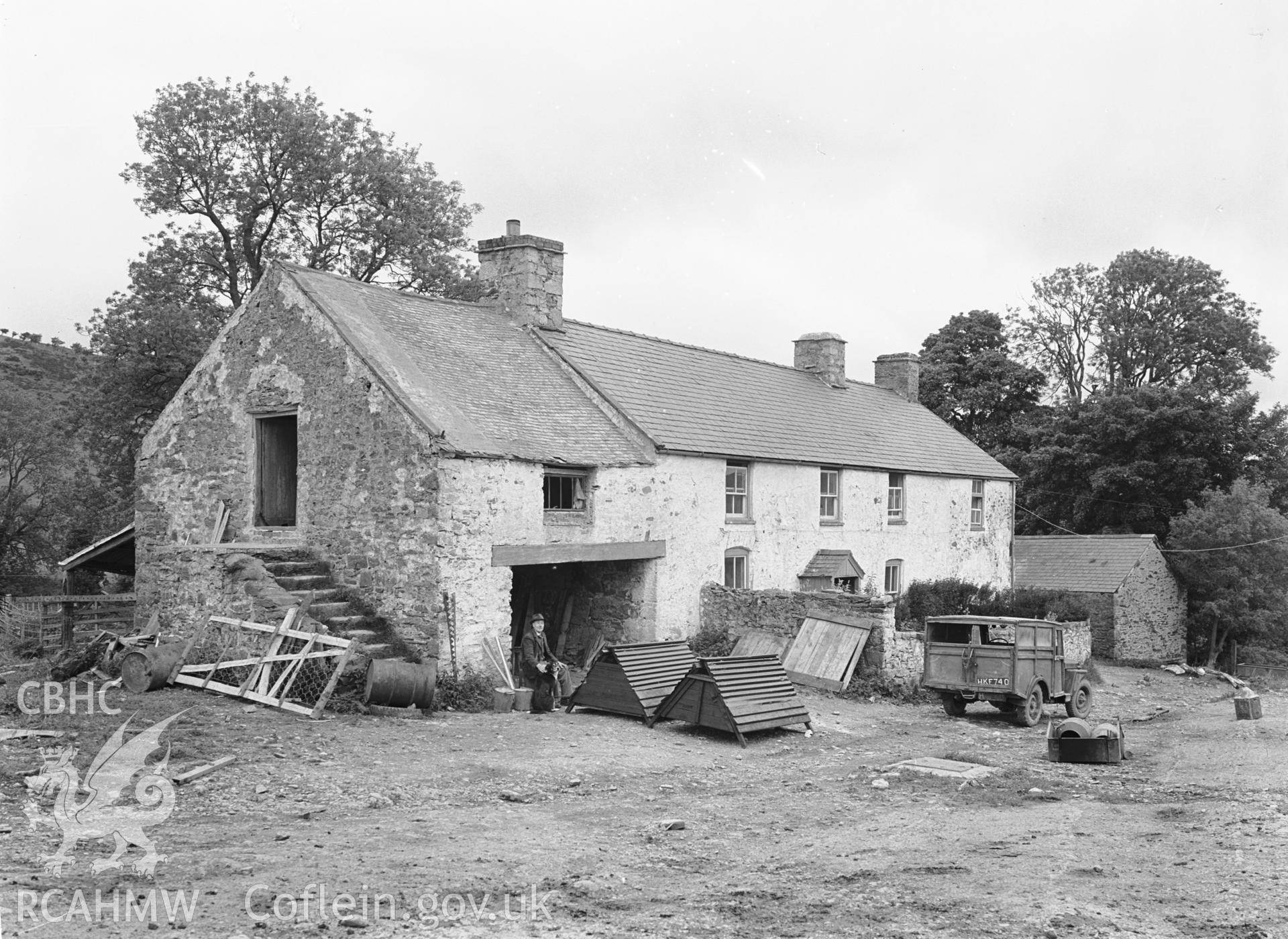 One black and white photograph of Plas Isaf, Llanfair Talhaiarn, transferred from the National Buildings Record. Negatives held.