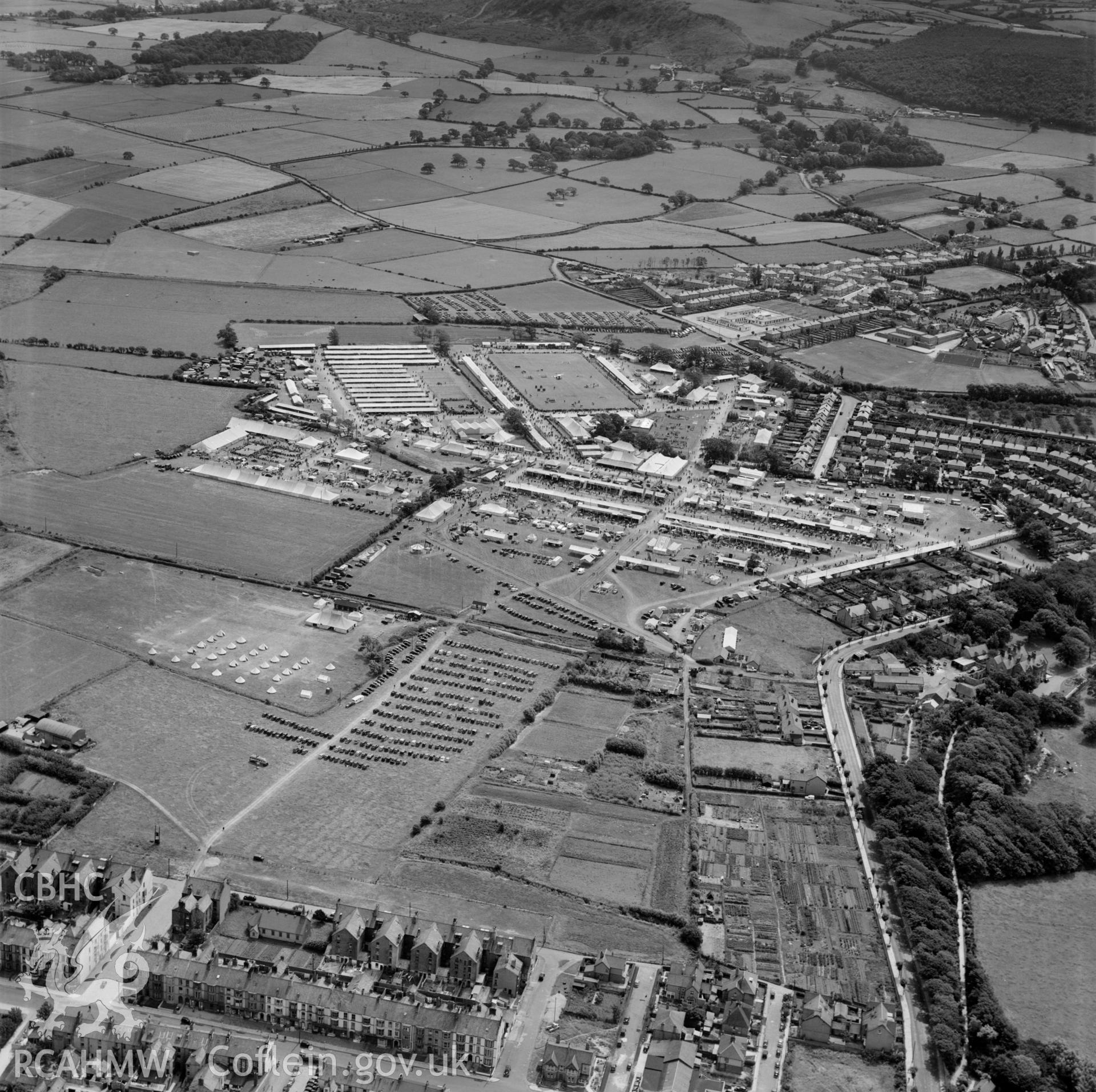 View of Royal Welsh show at Abergele, July 1950