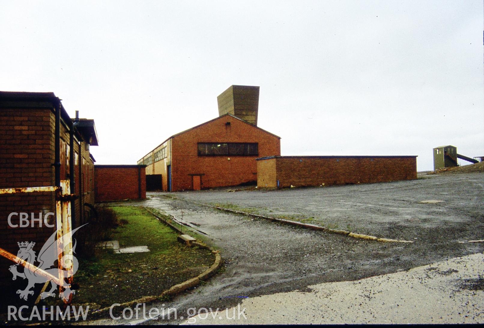 Digital photograph showing Cynheidre colliery, taken 1990