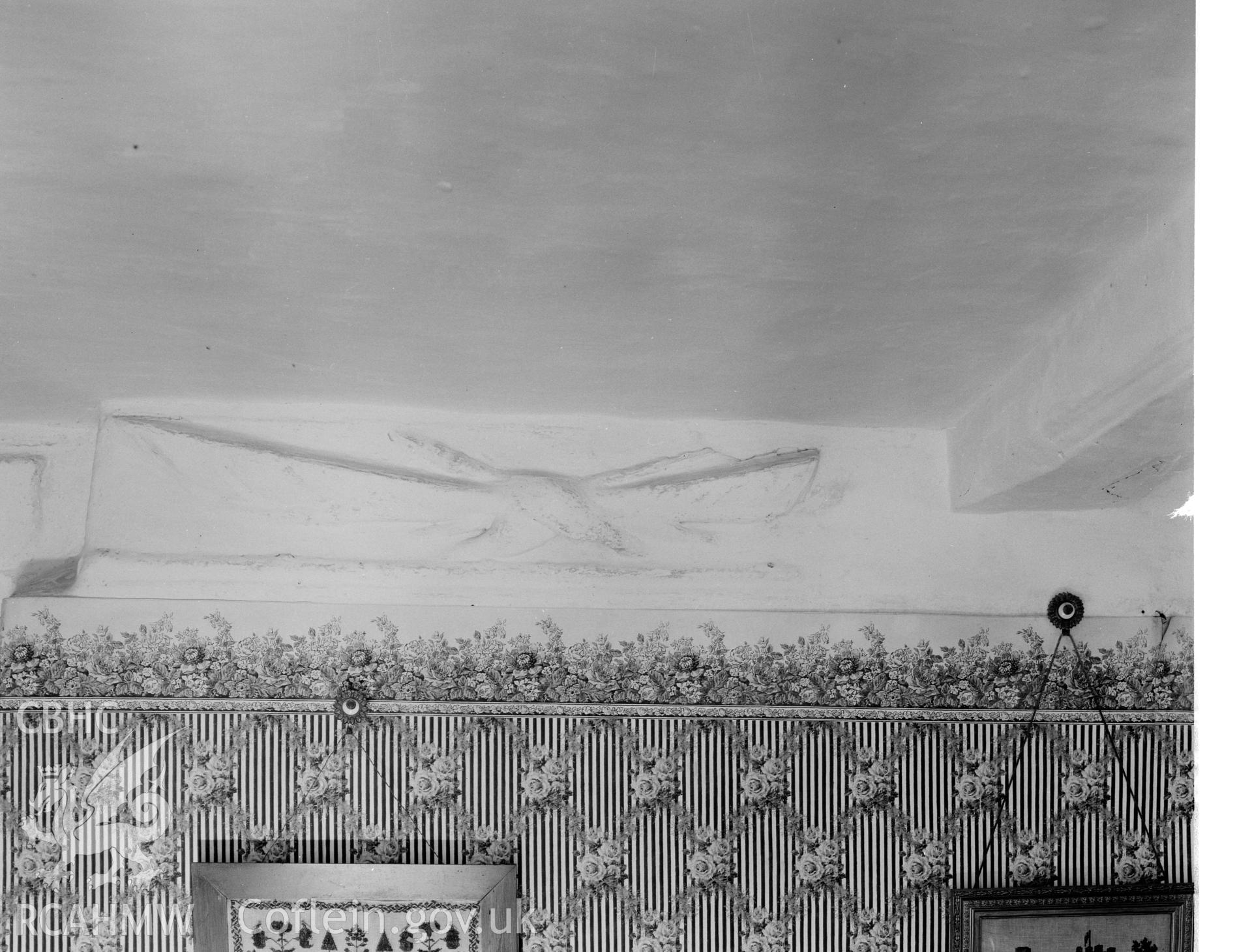 View of the plaster frieze in ground floor room