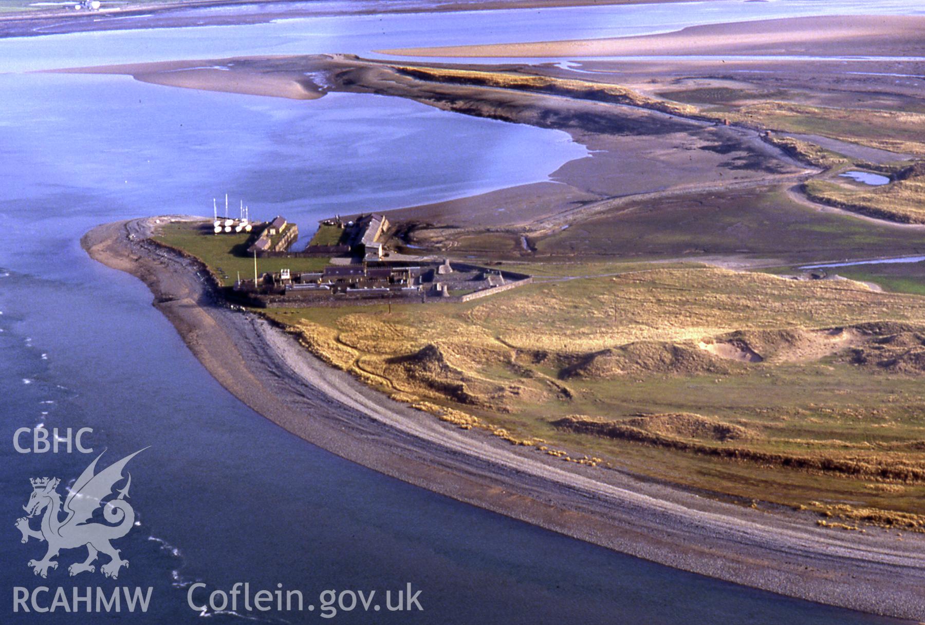 RCAHMW colour slide oblique aerial photograph of Fort Belan, Llandwrog, taken by C.R.Musson on the 14/02/1996