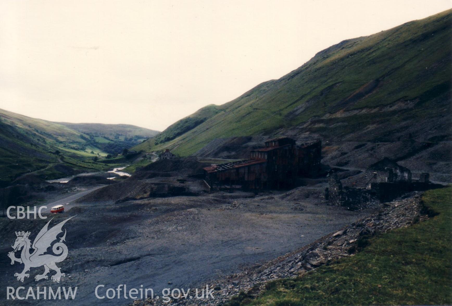 Dressing mill in the landscape