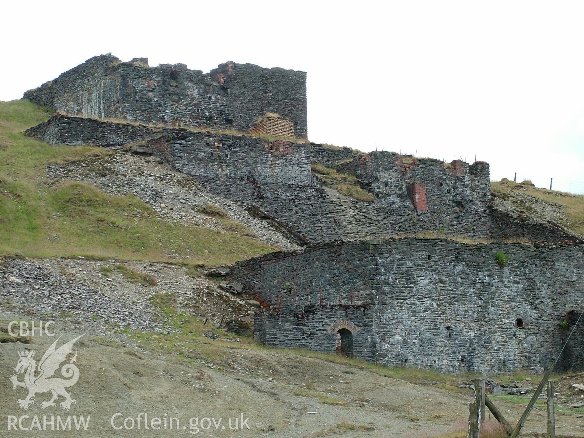 Side view of dressing mill at Wemyss Mine.