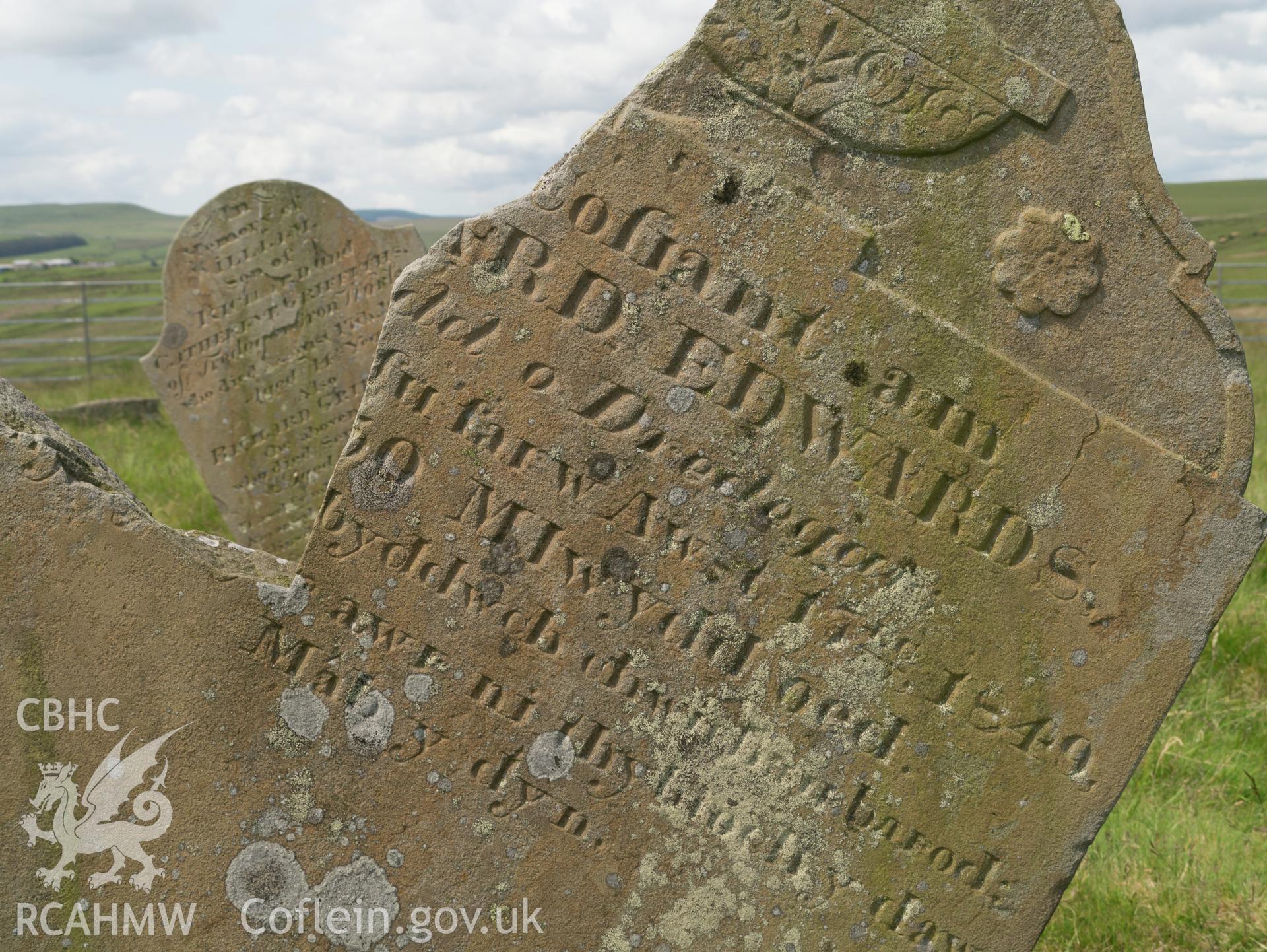 grave of Edwards.