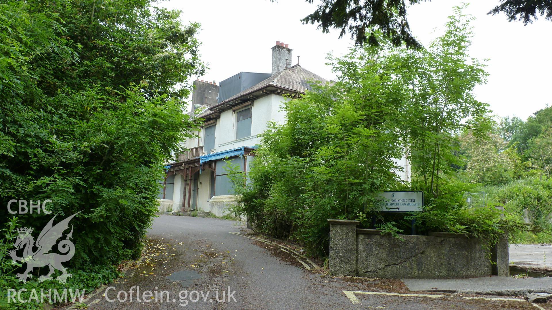 'View northwest of Coed Parc from driveway approach.' Photographed as part of archaeological work at Coed Parc, Newcastle, Bridgend, carried out by Archaeology Wales, 2016. Project no. P2432.