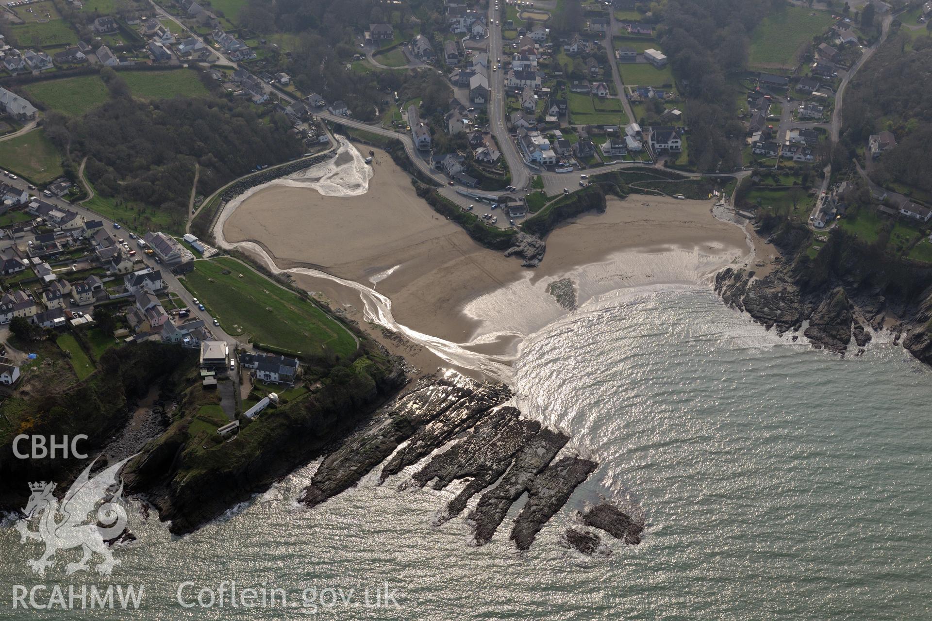 Aerial photography of Aberporth village taken on 27th March 2017. Baseline aerial reconnaissance survey for the CHERISH Project. ? Crown: CHERISH PROJECT 2017. Produced with EU funds through the Ireland Wales Co-operation Programme 2014-2020. All material made freely available through the Open Government Licence.