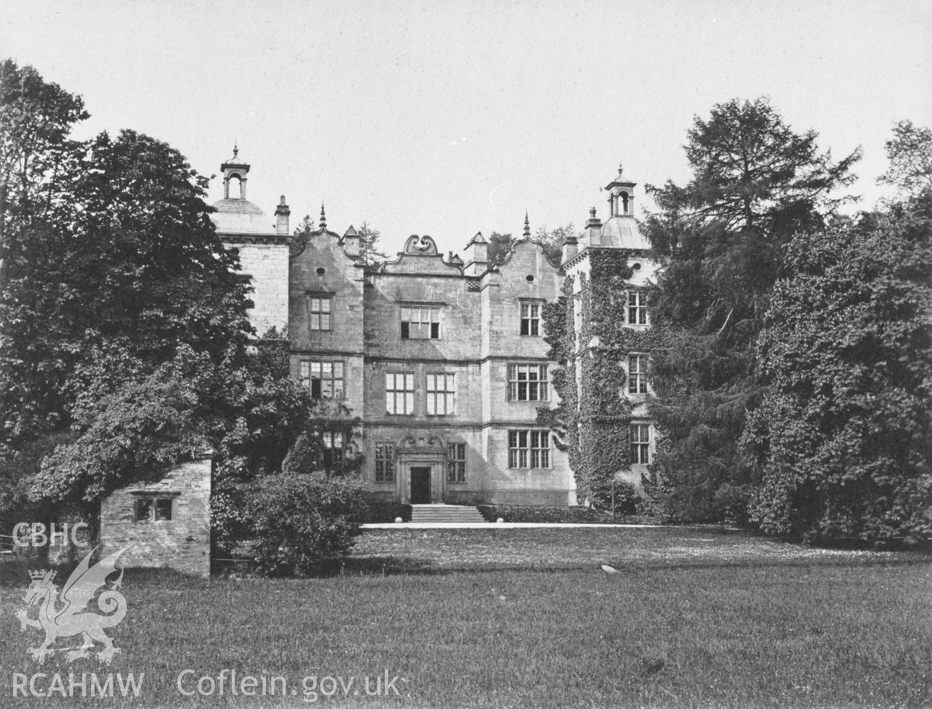 Digital copy of a view of Plas Teg.