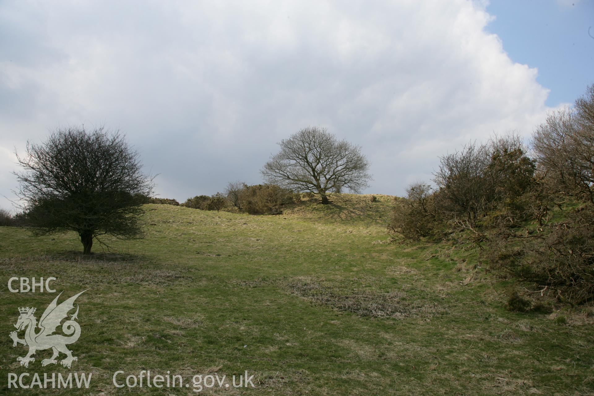 Photographic survey of Pen y Castell hillfort by Toby Driver and Jeffrey L. Davies, showing details of the east facing main gate and interior, conducted on 27th March 2013.