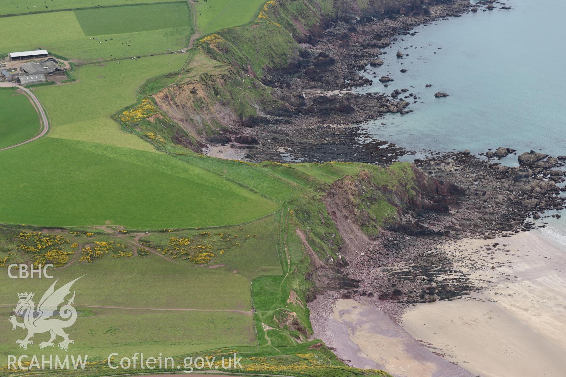 Great Castle Head, Dale. Baseline aerial reconnaissance survey for the CHERISH Project. ? Crown: CHERISH PROJECT 2017. Produced with EU funds through the Ireland Wales Co-operation Programme 2014-2020. All material made freely available through the Open Government Licence.