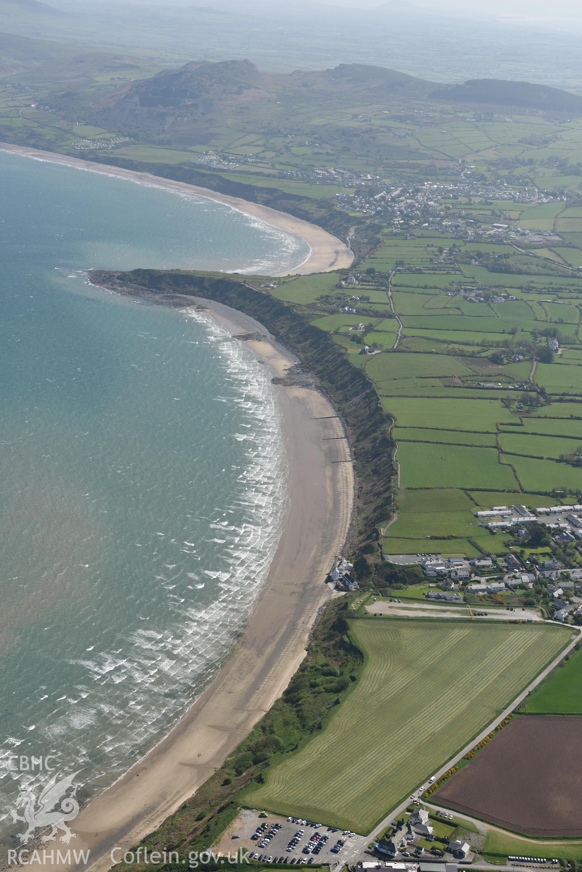 Aerial photography of Morfa Nefyn taken on 3rd May 2017.  Baseline aerial reconnaissance survey for the CHERISH Project. ? Crown: CHERISH PROJECT 2017. Produced with EU funds through the Ireland Wales Co-operation Programme 2014-2020. All material made freely available through the Open Government Licence.