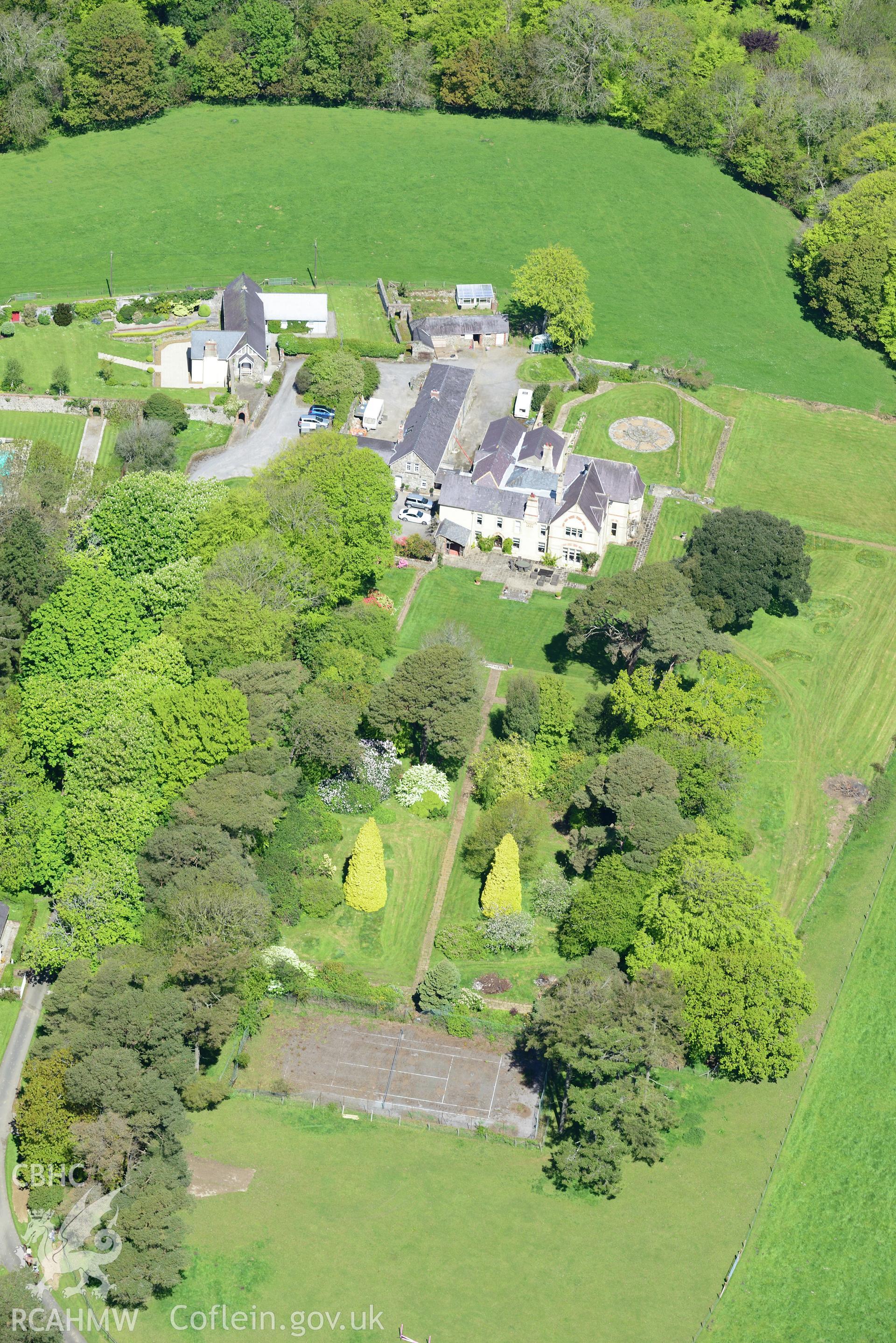 Cosheston Hall and Garden, Cosheston. Oblique aerial photograph taken during the Royal Commission's programme of archaeological aerial reconnaissance by Toby Driver on 13th May 2015.