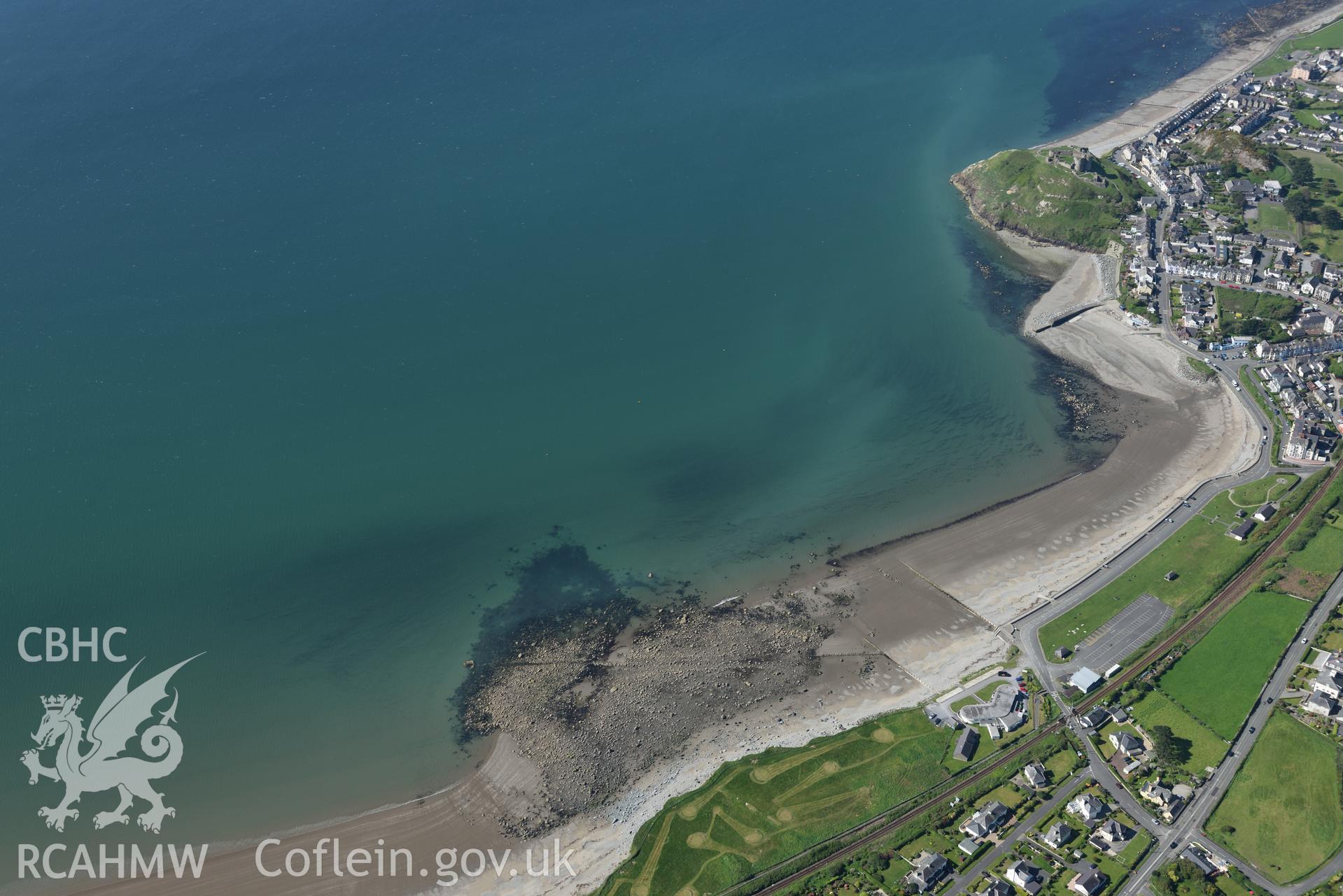 Aerial photography of Morannedd Cafe taken on 3rd May 2017.  Baseline aerial reconnaissance survey for the CHERISH Project. ? Crown: CHERISH PROJECT 2017. Produced with EU funds through the Ireland Wales Co-operation Programme 2014-2020. All material made freely available through the Open Government Licence.