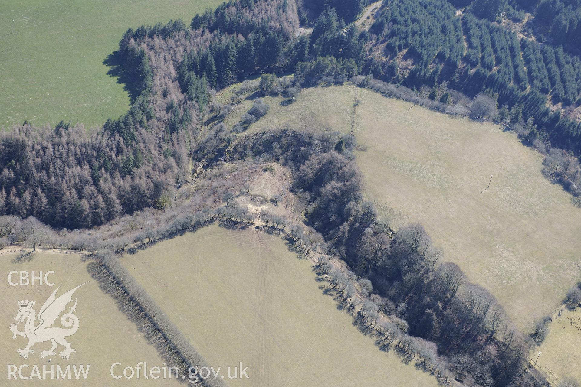 Castell Moeddyn Fach promontory fort, near Gors Goch, north west of Lampeter. Oblique aerial photograph taken during the Royal Commission's programme of archaeological aerial reconnaissance by Toby Driver on 2nd April 2013.