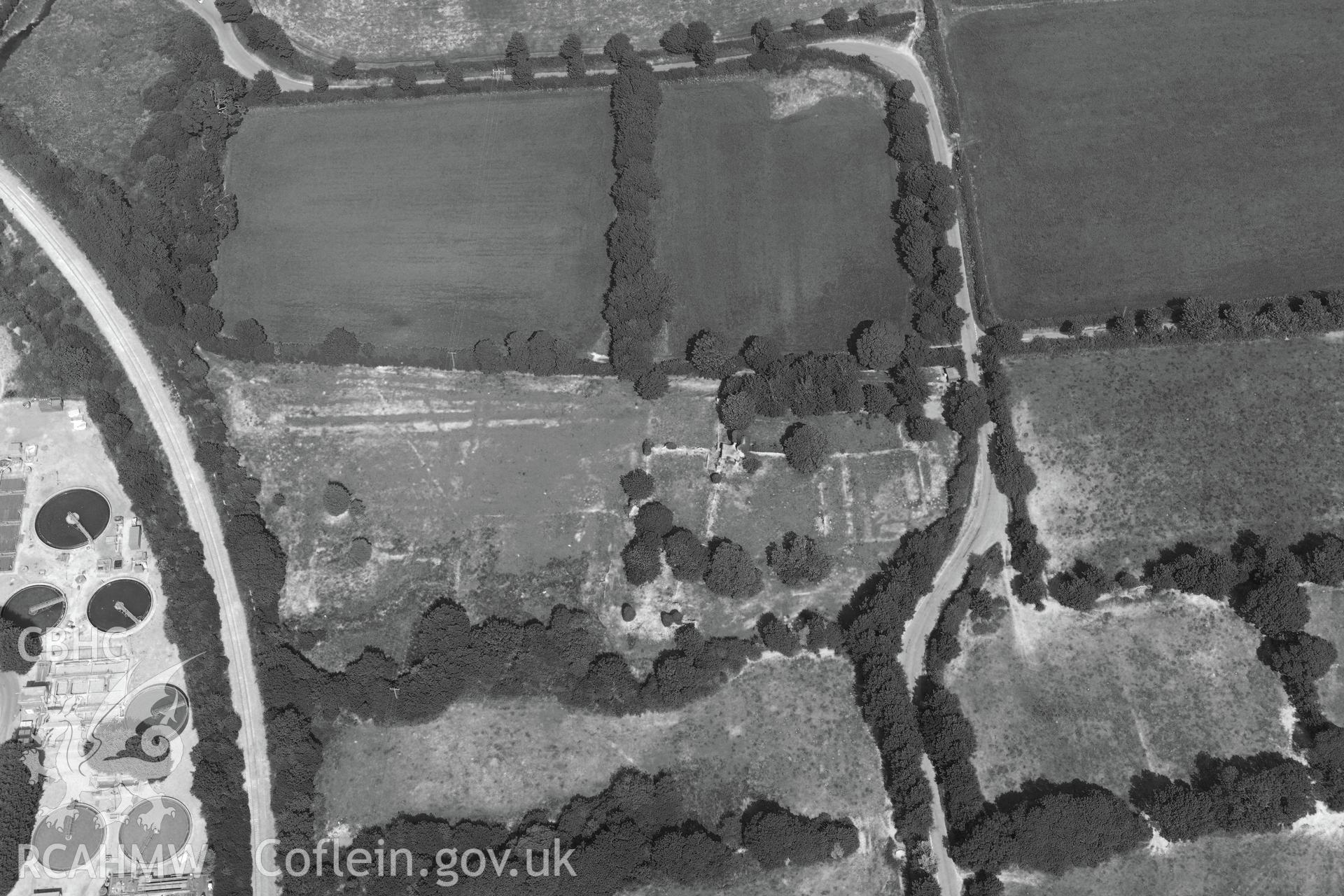 Haroldstone House and Haroldstone House garden earthworks, Haverfordwest. Oblique aerial photograph taken during the Royal Commission?s programme of archaeological aerial reconnaissance by Toby Driver on 16th July 2013.