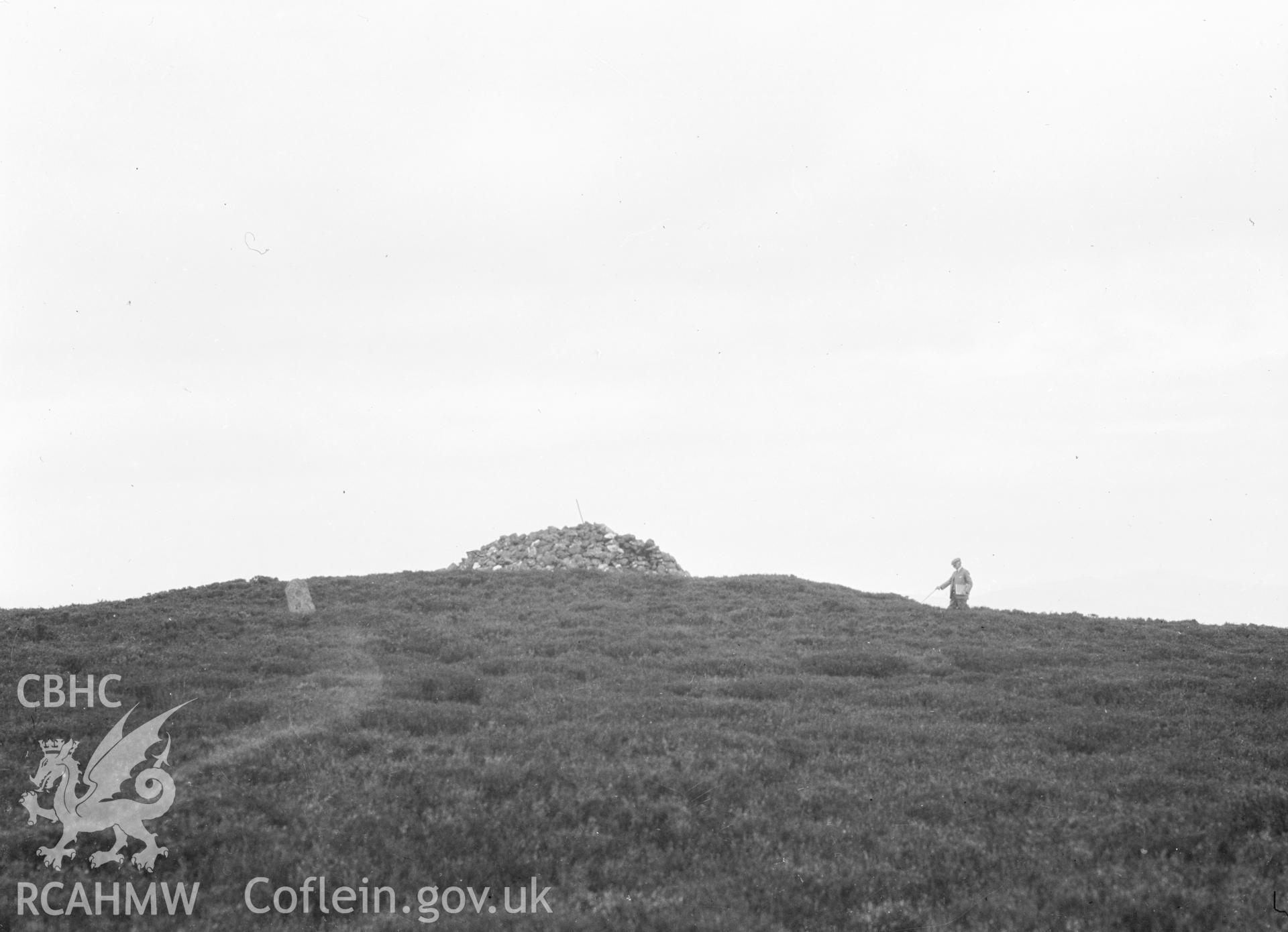 Digital copy of a nitrate negative showing Cryn y Brain Tumulus.