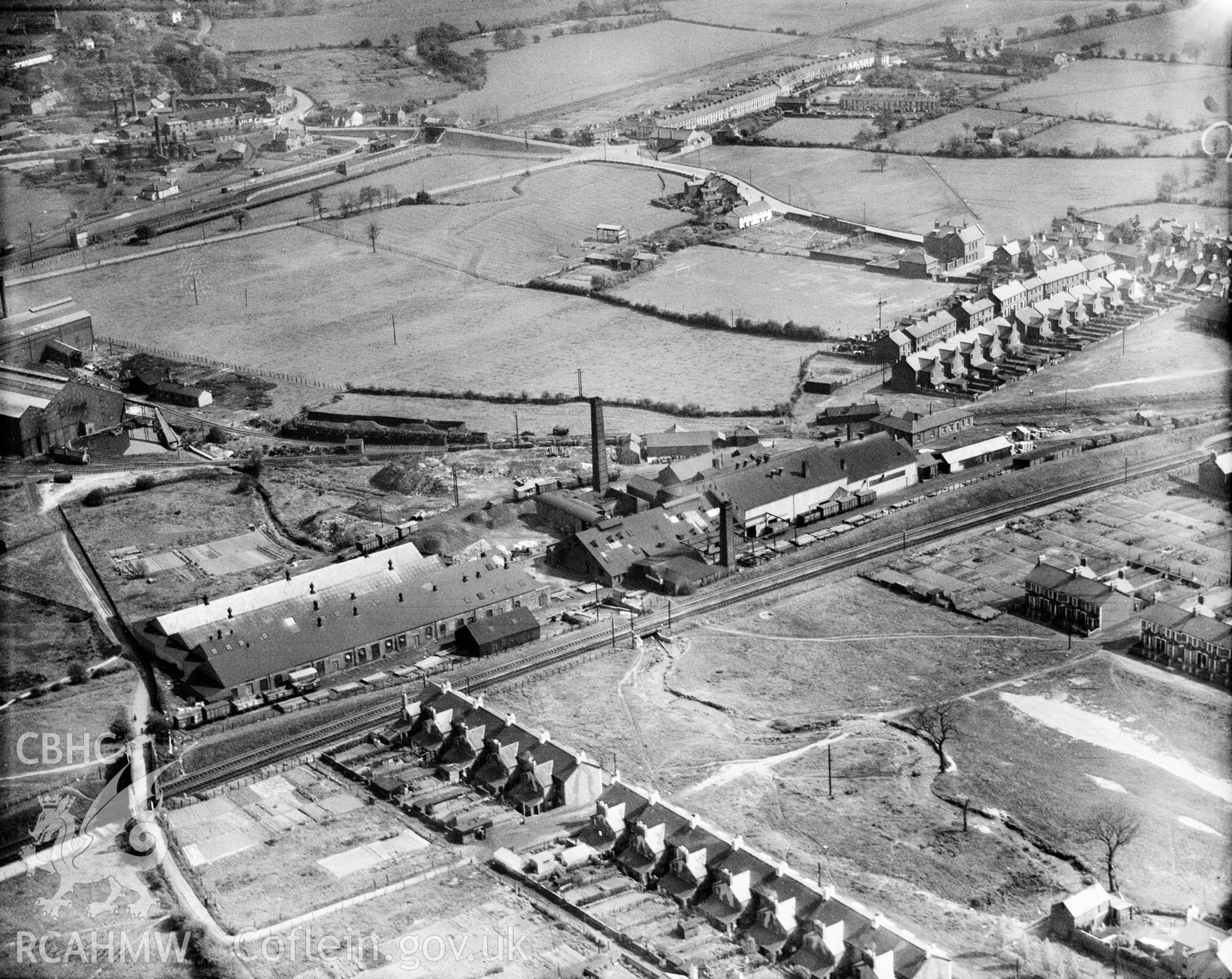 View of Redbrook Tinplate Co., Pontnewydd, oblique aerial view. 5?x4? black and white glass plate negative.