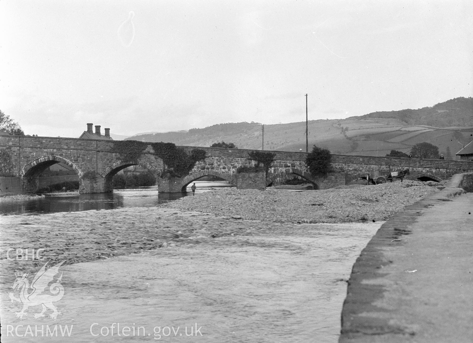 Digital copy of a nitrate negative showing Dolgellau Bridge.