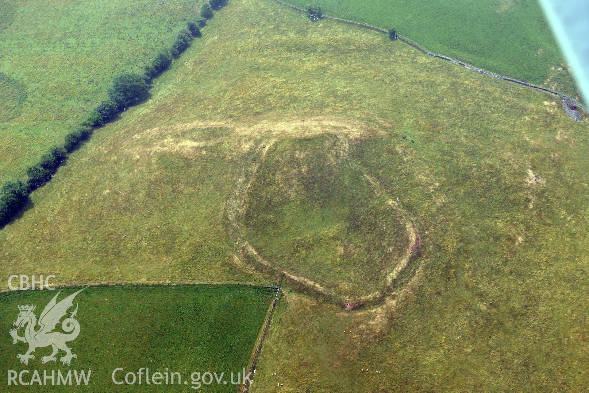 Royal Commission aerial photography of Tywn y Gaer taken during drought conditions on 22nd July 2013.