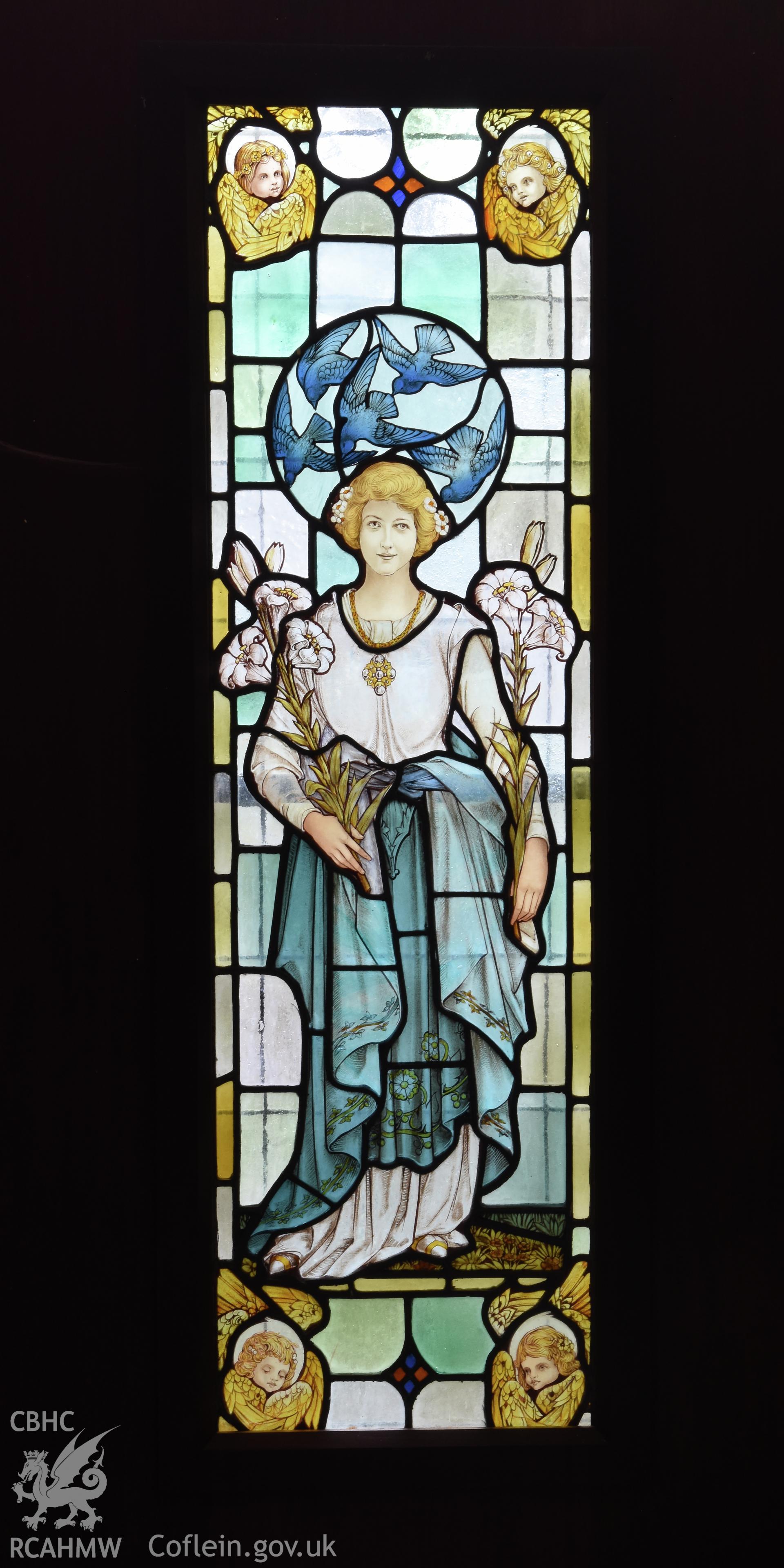 Plas Wernfawr, Harlech, detail of memorial window in library