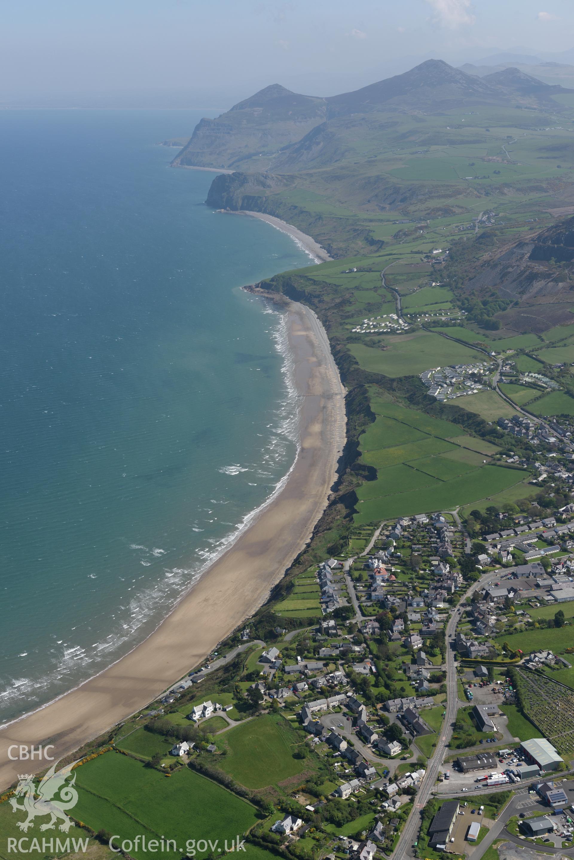 Aerial photography of Nefyn taken on 3rd May 2017.  Baseline aerial reconnaissance survey for the CHERISH Project. ? Crown: CHERISH PROJECT 2017. Produced with EU funds through the Ireland Wales Co-operation Programme 2014-2020. All material made freely available through the Open Government Licence.