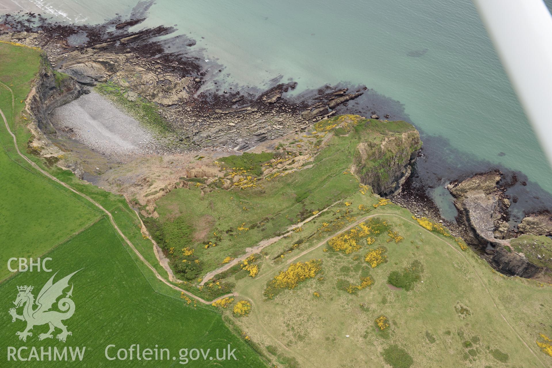 Black Point Rath coastal promontory fort. Baseline aerial reconnaissance survey for the CHERISH Project. ? Crown: CHERISH PROJECT 2017. Produced with EU funds through the Ireland Wales Co-operation Programme 2014-2020. All material made freely available through the Open Government Licence.