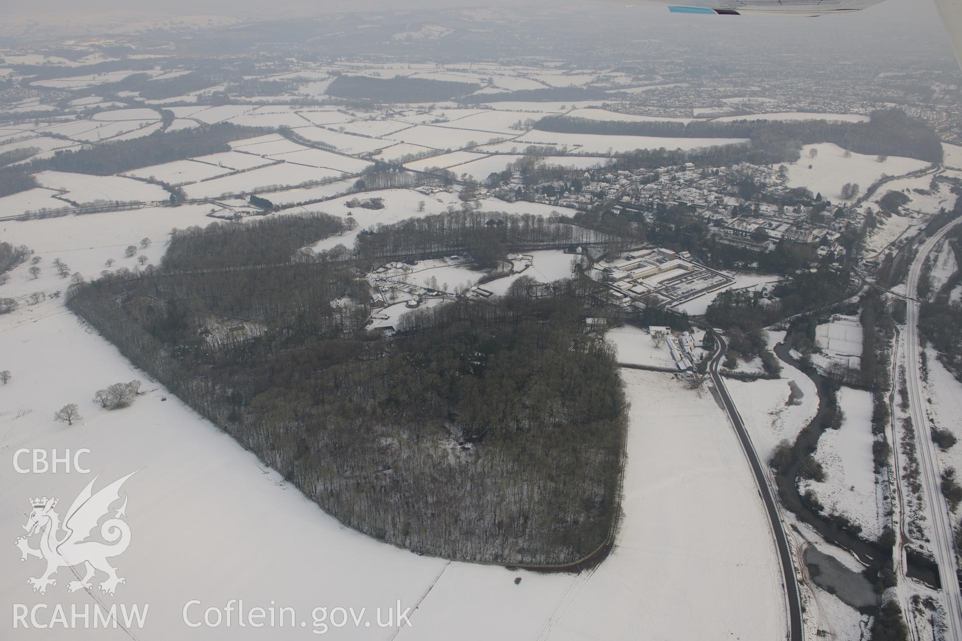 The village of St Fagans and St Fagans Mueseum of Welsh Life. Oblique aerial photograph taken during the Royal Commission?s programme of archaeological aerial reconnaissance by Toby Driver on 24th January 2013.