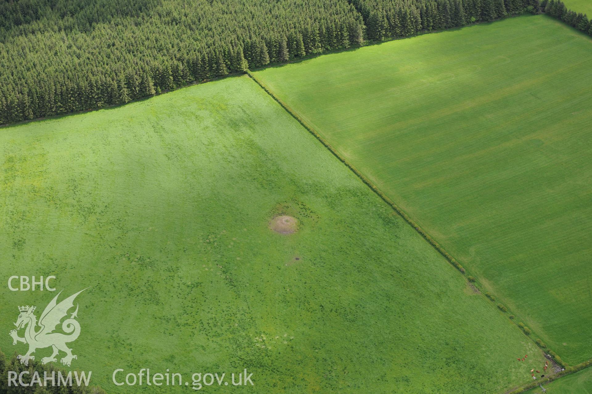 Crug Perfa. Oblique aerial photograph taken during the Royal Commission's programme of archaeological aerial reconnaissance by Toby Driver on 3rd June 2015.