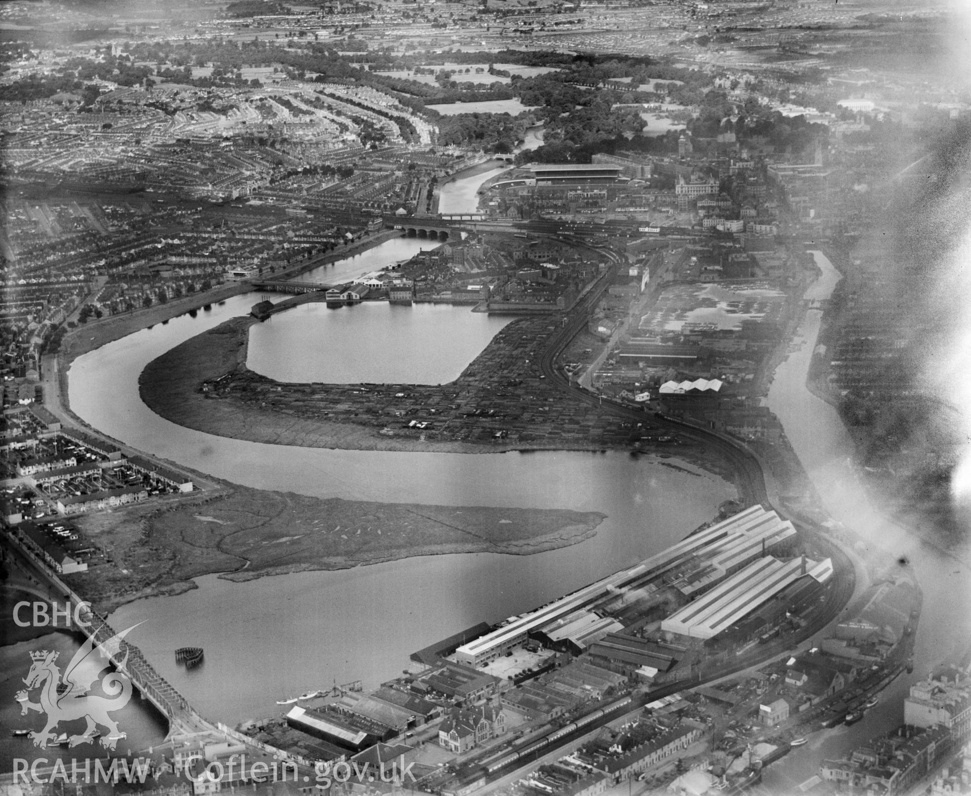 View of Bute Ironworks, Cardiff, oblique aerial view. 5?x4? black and white glass plate negative.