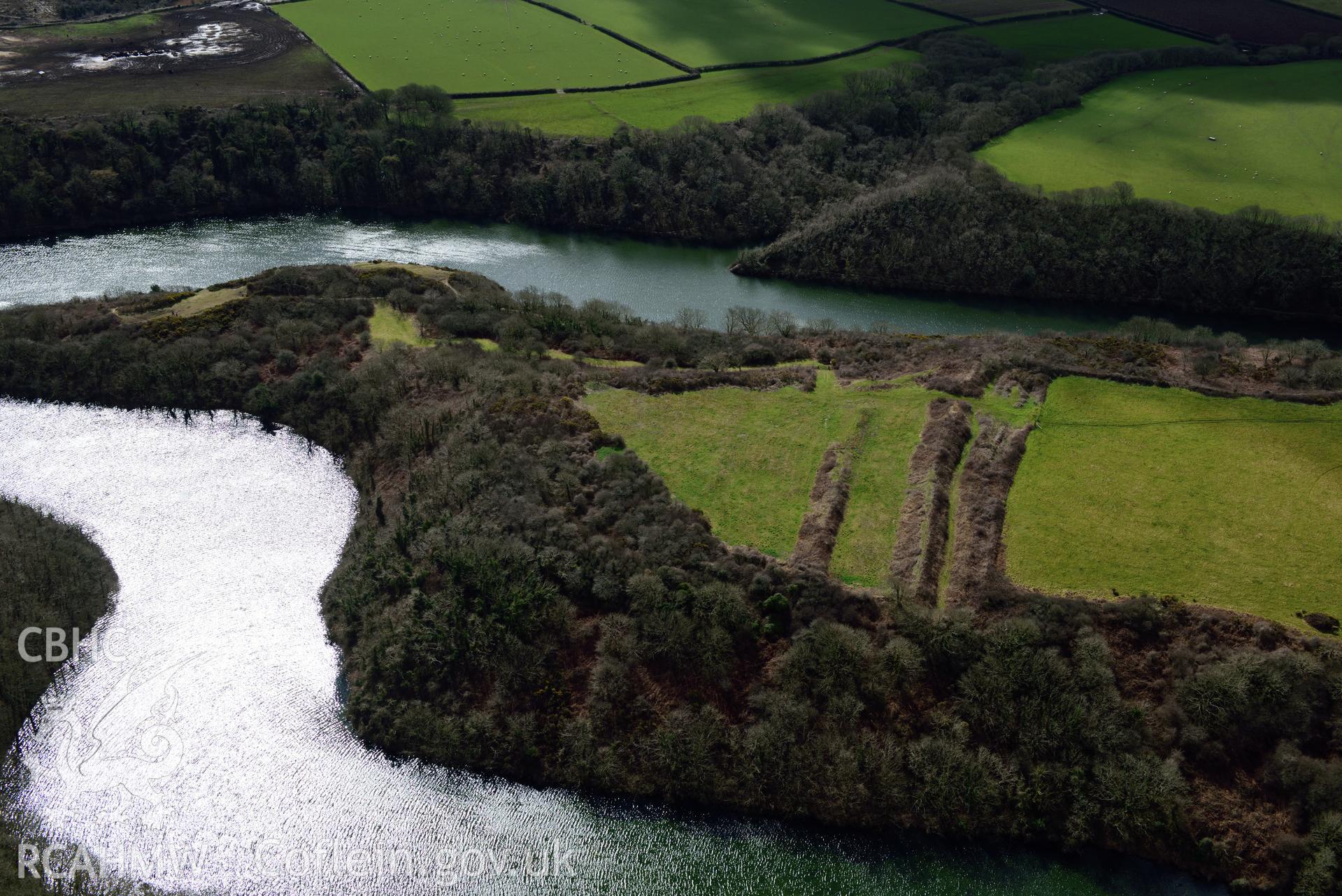 Bosherton Camp, promontory fort. Baseline aerial reconnaissance survey for the CHERISH Project. ? Crown: CHERISH PROJECT 2018. Produced with EU funds through the Ireland Wales Co-operation Programme 2014-2020. All material made freely available through the Open Government Licence.