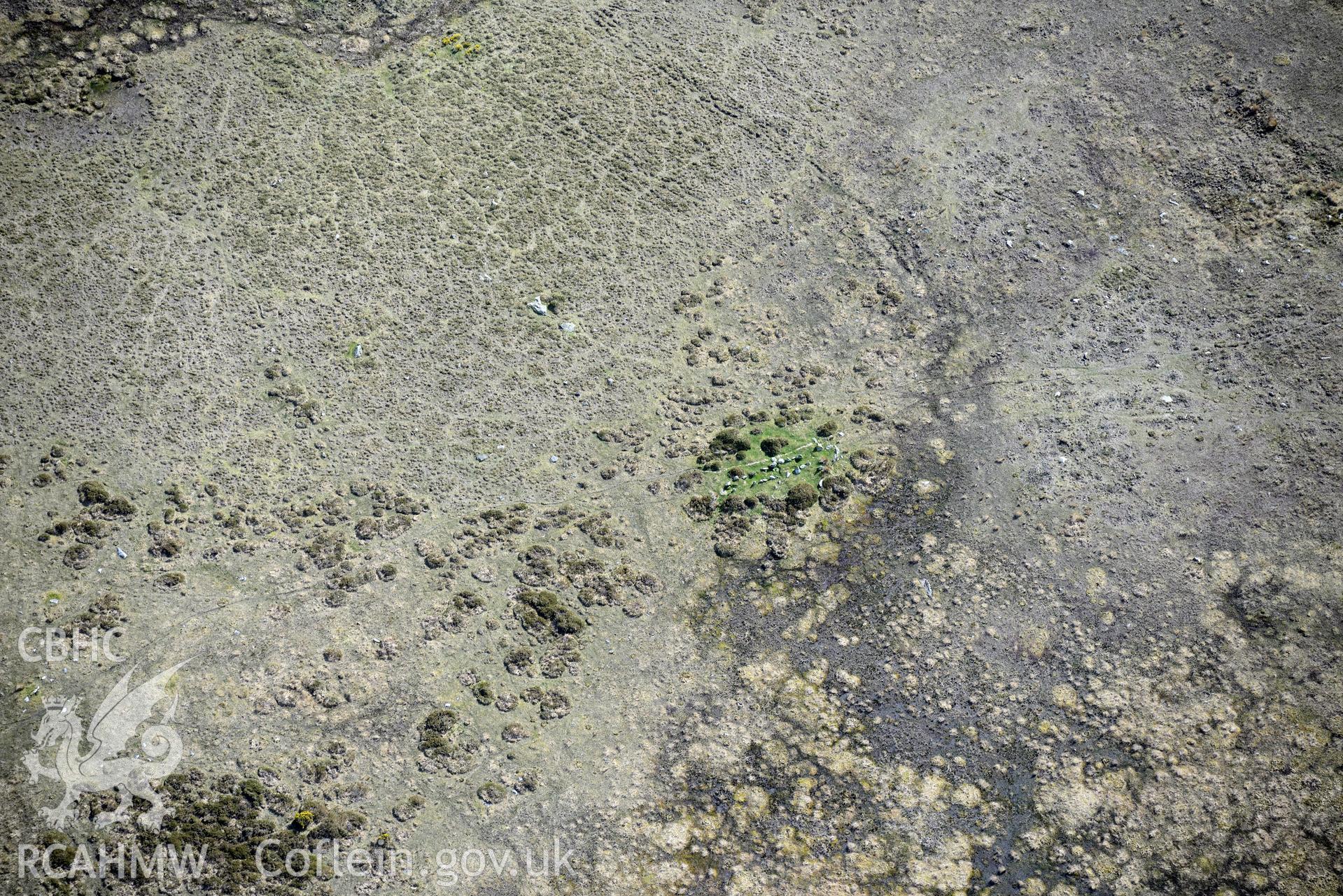 Bedd-yr-Afanc. Oblique aerial photograph taken during the Royal Commission's programme of archaeological aerial reconnaissance by Toby Driver on 15th April 2015.'