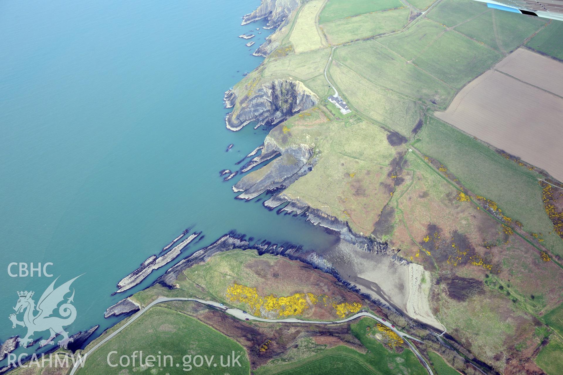 Aerial photography of Pen Castell promontory fort taken on 27th March 2017. Baseline aerial reconnaissance survey for the CHERISH Project. ? Crown: CHERISH PROJECT 2019. Produced with EU funds through the Ireland Wales Co-operation Programme 2014-2020. All material made freely available through the Open Government Licence.