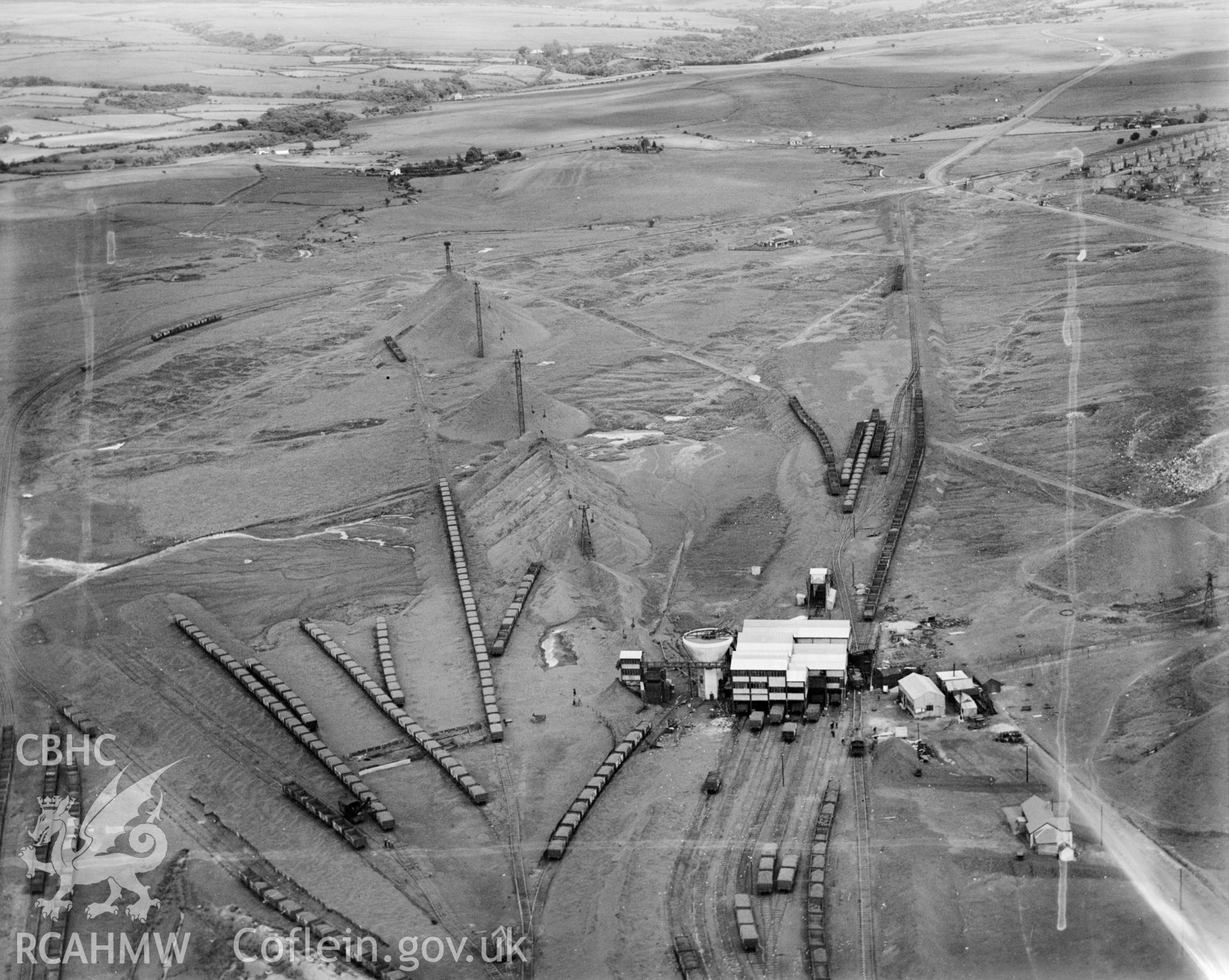 View of Onllwyn coal washery, processing and distribution centre, commissioned by Evans & Bevan, Neath. Oblique aerial photograph, 5?x4? BW glass plate.