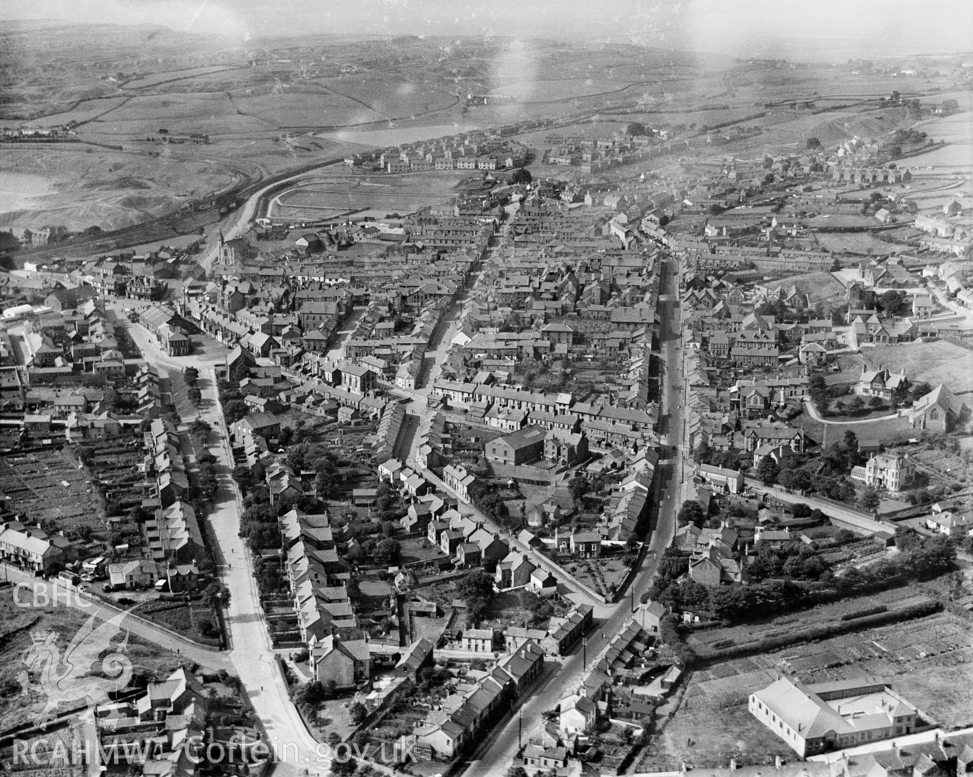 General view of Brynmawr, oblique aerial view. 5?x4? black and white glass plate negative.